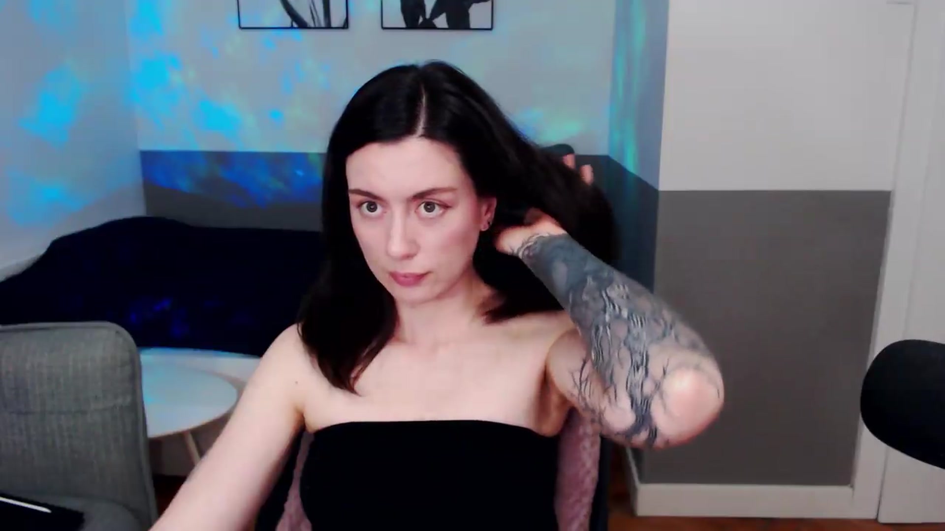 Gallery image thumbnail from HeyAriel's myfreecams stream on, 07/05/2026, 17:32 image 13 of 20
