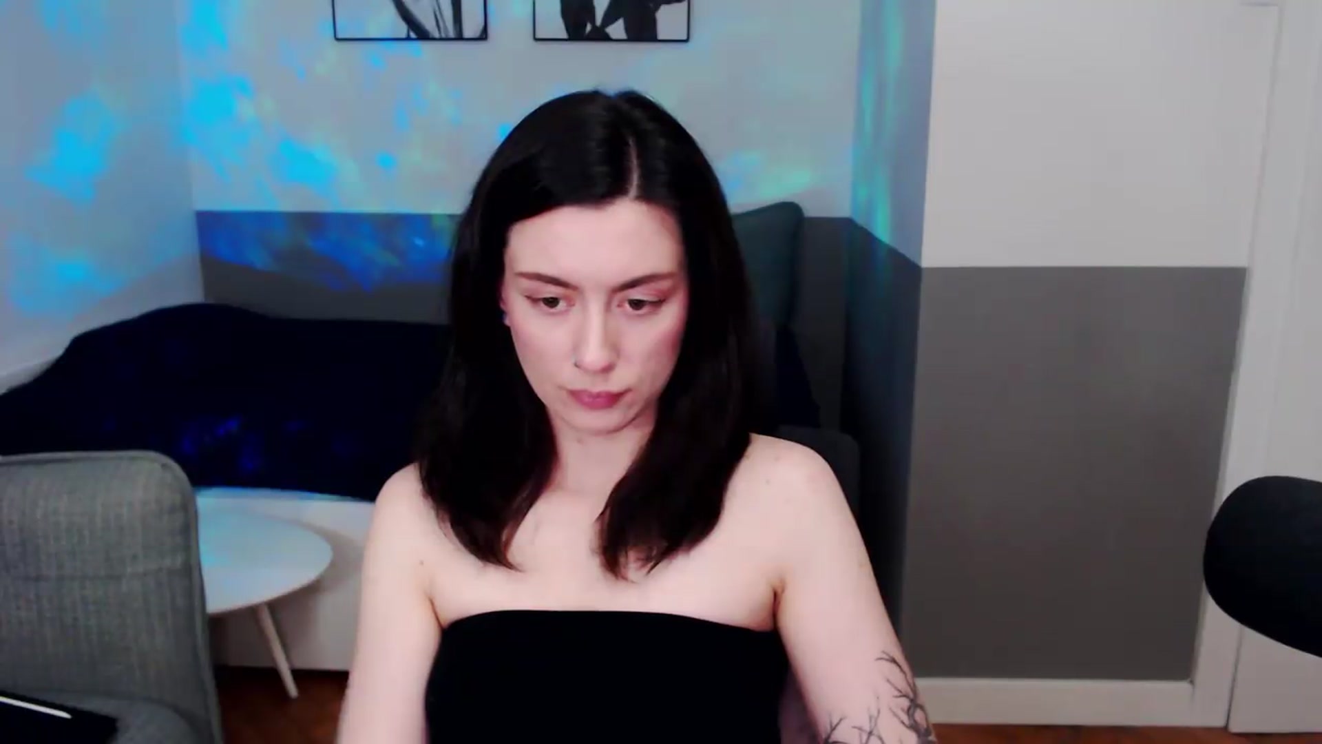 Gallery image thumbnail from HeyAriel's myfreecams stream on, 07/05/2026, 17:32 image 14 of 20