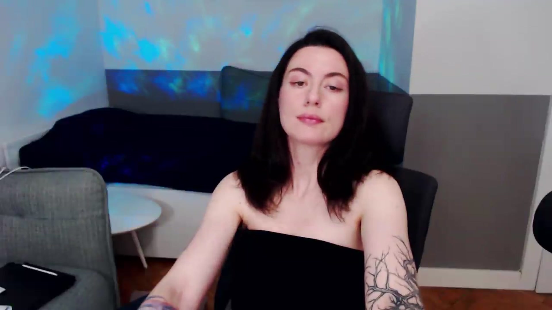 Gallery image thumbnail from HeyAriel's myfreecams stream on, 07/05/2026, 21:03 image 8 of 20