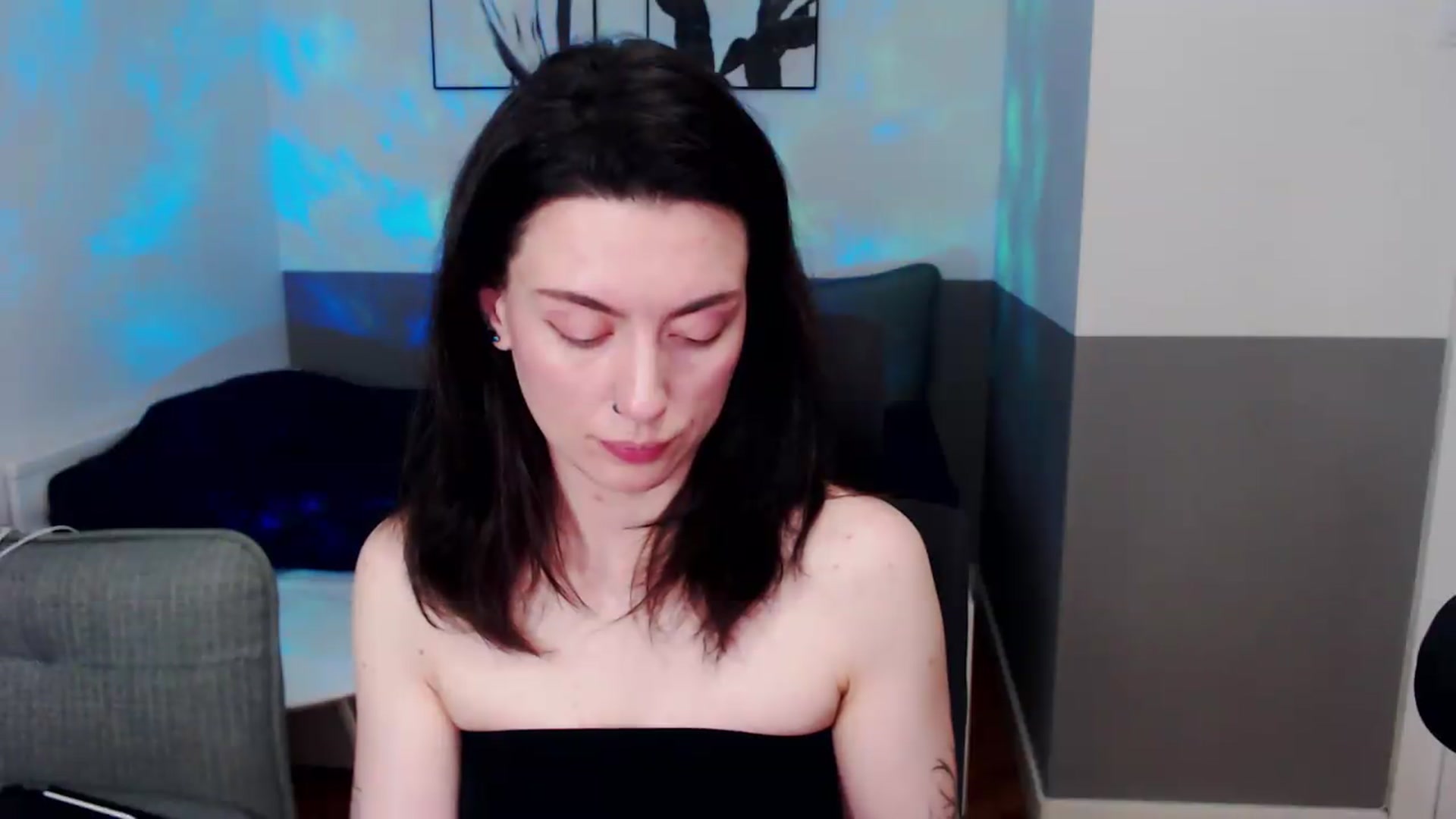 Gallery image thumbnail from HeyAriel's myfreecams stream on, 07/05/2026, 21:03 image 4 of 20
