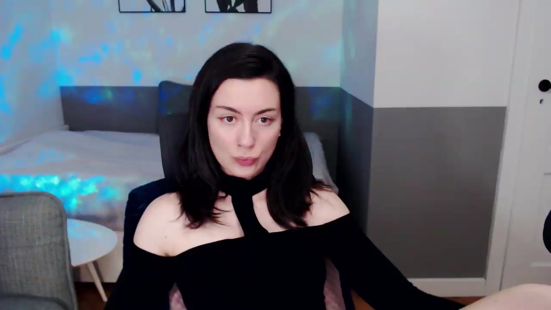 Gallery image thumbnail from HeyAriel's myfreecams stream on, 07/10/2026, 19:33 image 20 of 20
