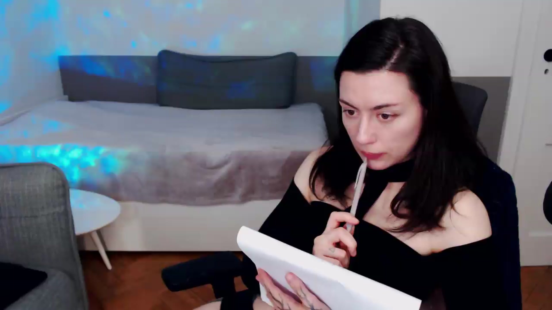 Gallery image thumbnail from HeyAriel's myfreecams stream on, 07/10/2026, 19:33 image 15 of 20
