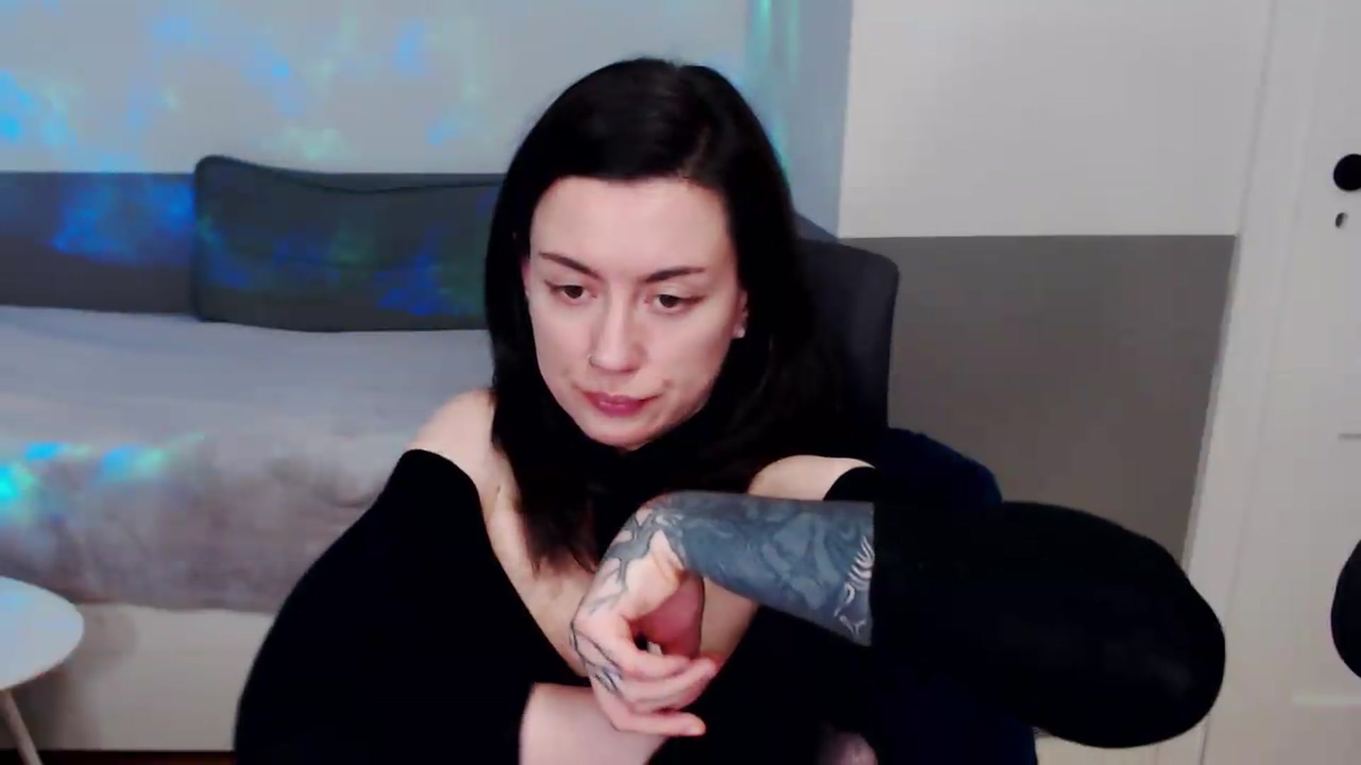 Gallery image thumbnail from HeyAriel's myfreecams stream on, 07/10/2026, 21:19 image 8 of 20