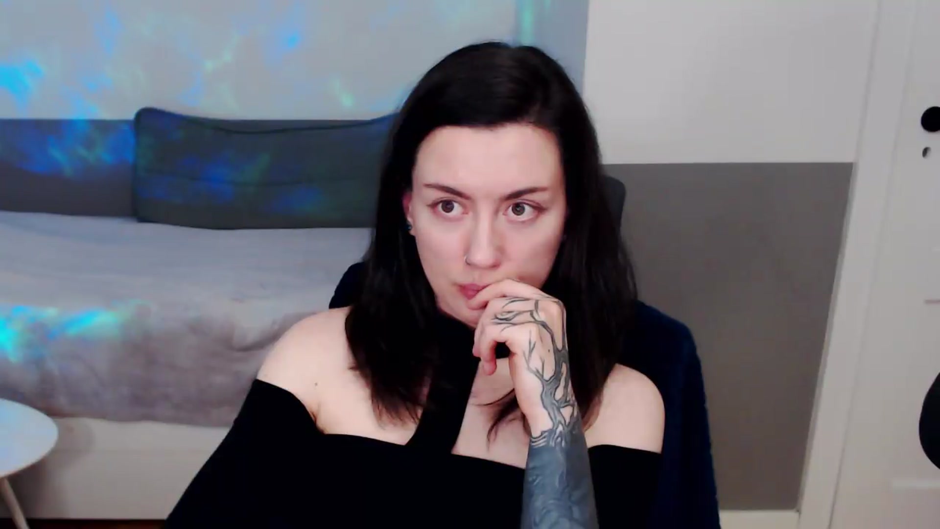 Gallery image thumbnail from HeyAriel's myfreecams stream on, 07/10/2026, 21:19 image 12 of 20