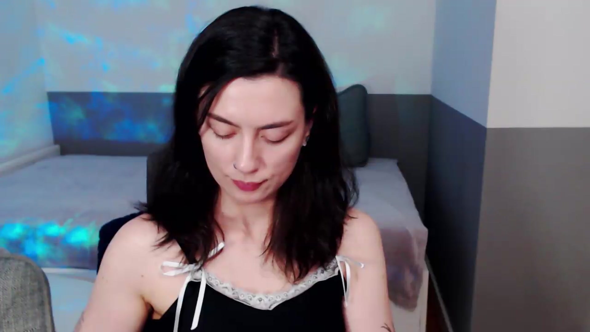 Gallery image thumbnail from HeyAriel's myfreecams stream on, 07/12/2026, 19:09 image 2 of 20