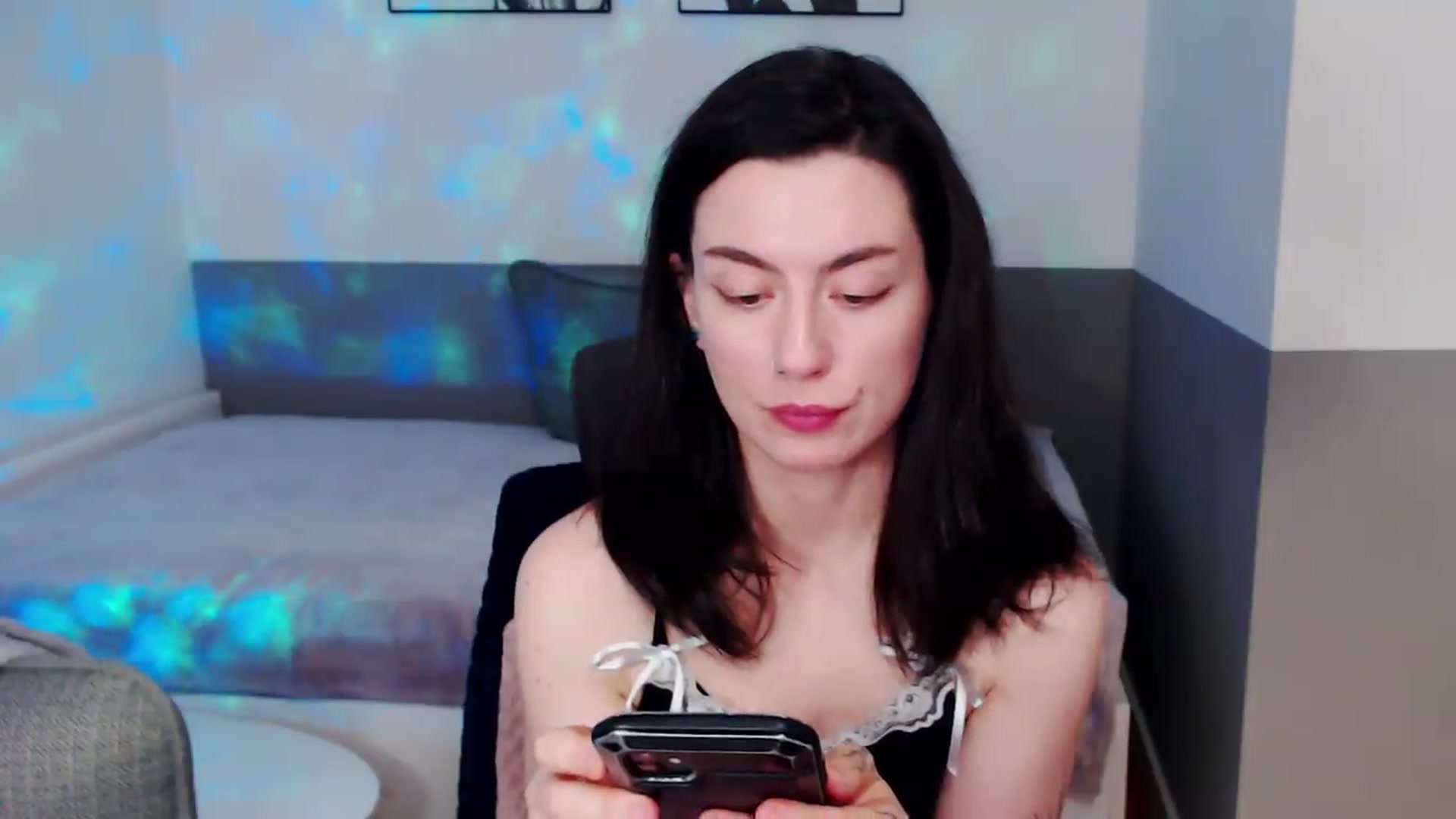 Gallery image thumbnail from HeyAriel's myfreecams stream on, 07/12/2026, 19:09 image 14 of 20