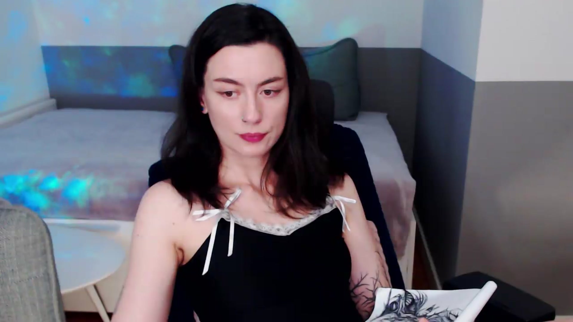 Gallery image thumbnail from HeyAriel's myfreecams stream on, 07/12/2026, 19:09 image 4 of 20