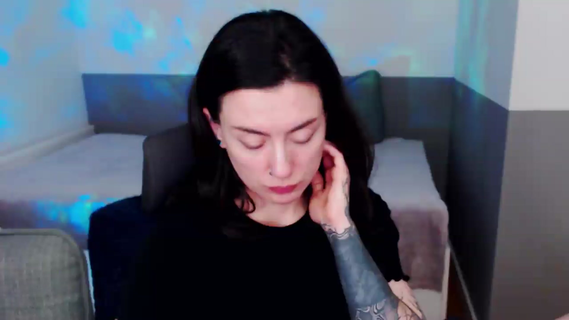 Gallery image thumbnail from HeyAriel's myfreecams stream on, 07/15/2026, 17:14 image 16 of 20