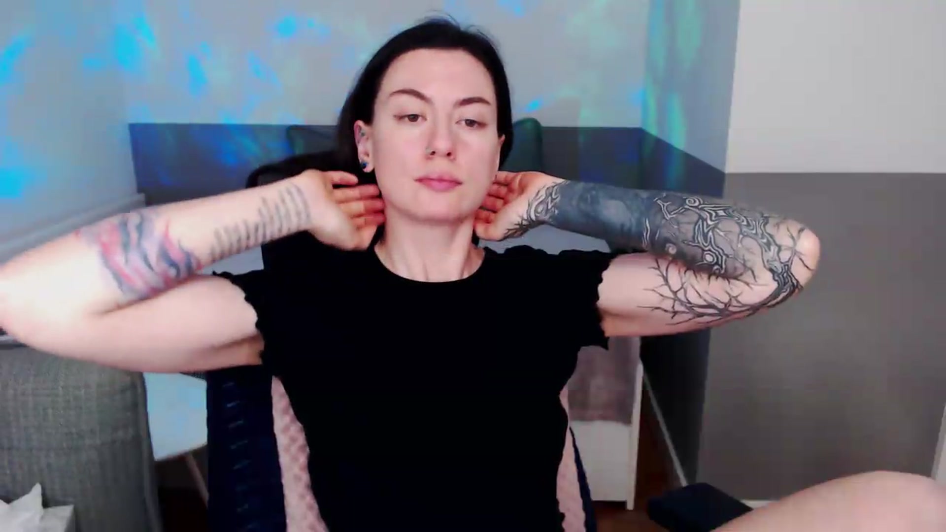 Gallery image thumbnail from HeyAriel's myfreecams stream on, 07/15/2026, 21:30 image 4 of 20