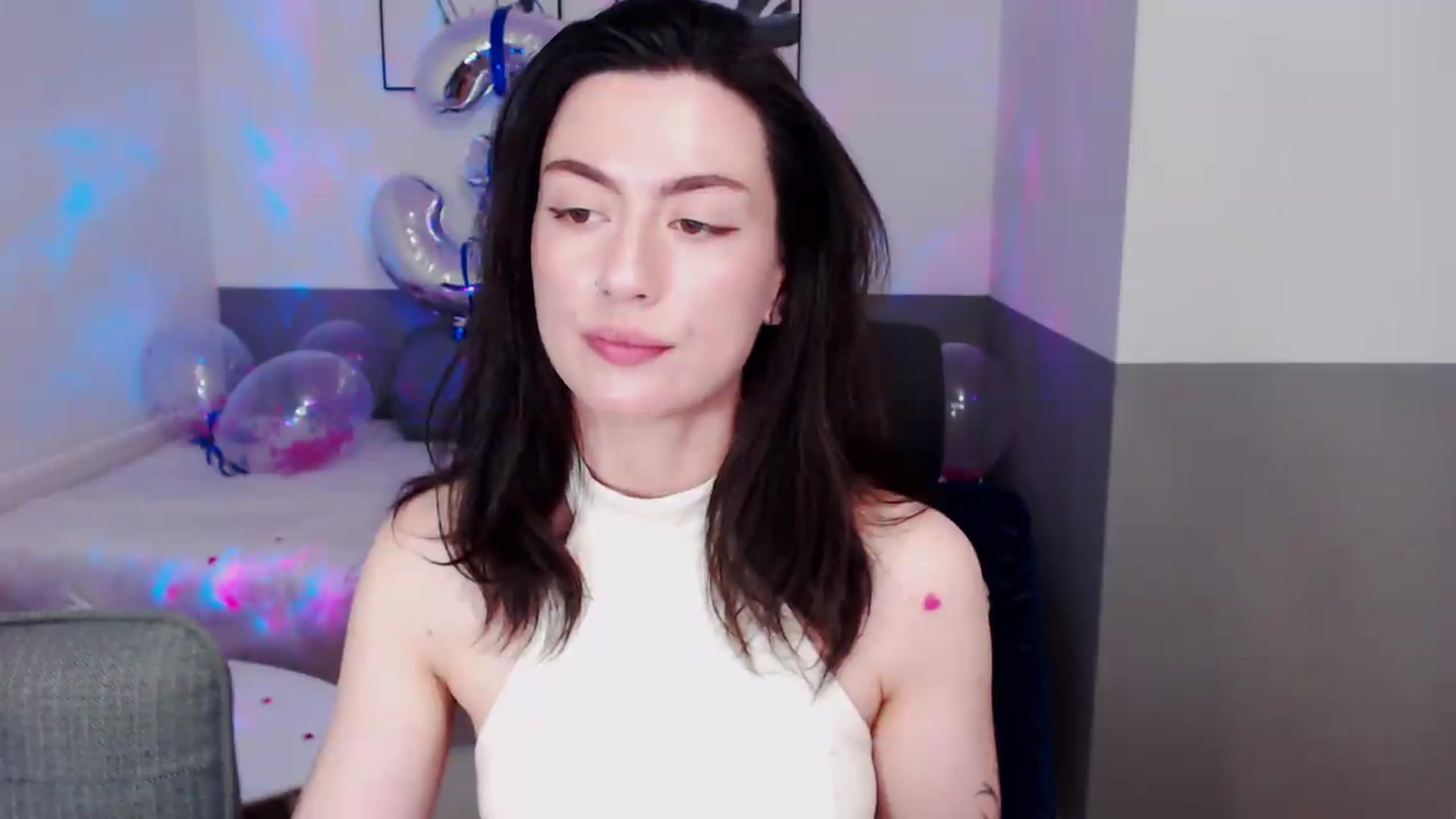 Gallery image thumbnail from HeyAriel's myfreecams stream on, 07/19/2026, 08:51 image 3 of 20