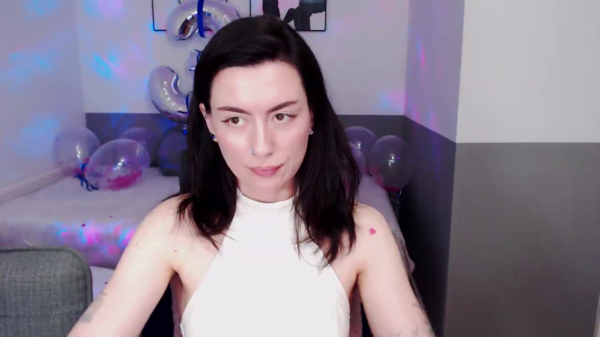 Gallery image thumbnail from HeyAriel's myfreecams stream on, 07/19/2026, 09:41 image 10 of 20