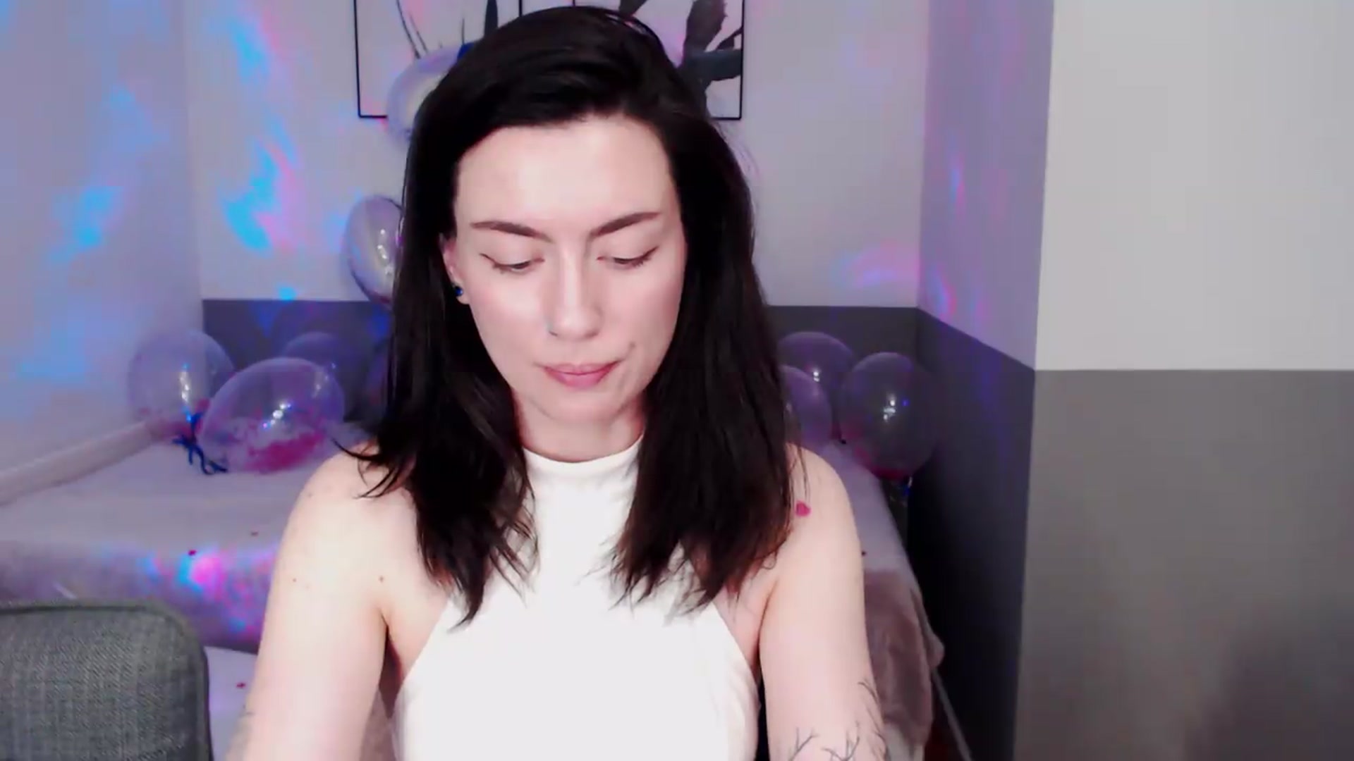 Gallery image thumbnail from HeyAriel's myfreecams stream on, 07/19/2026, 09:41 image 18 of 20