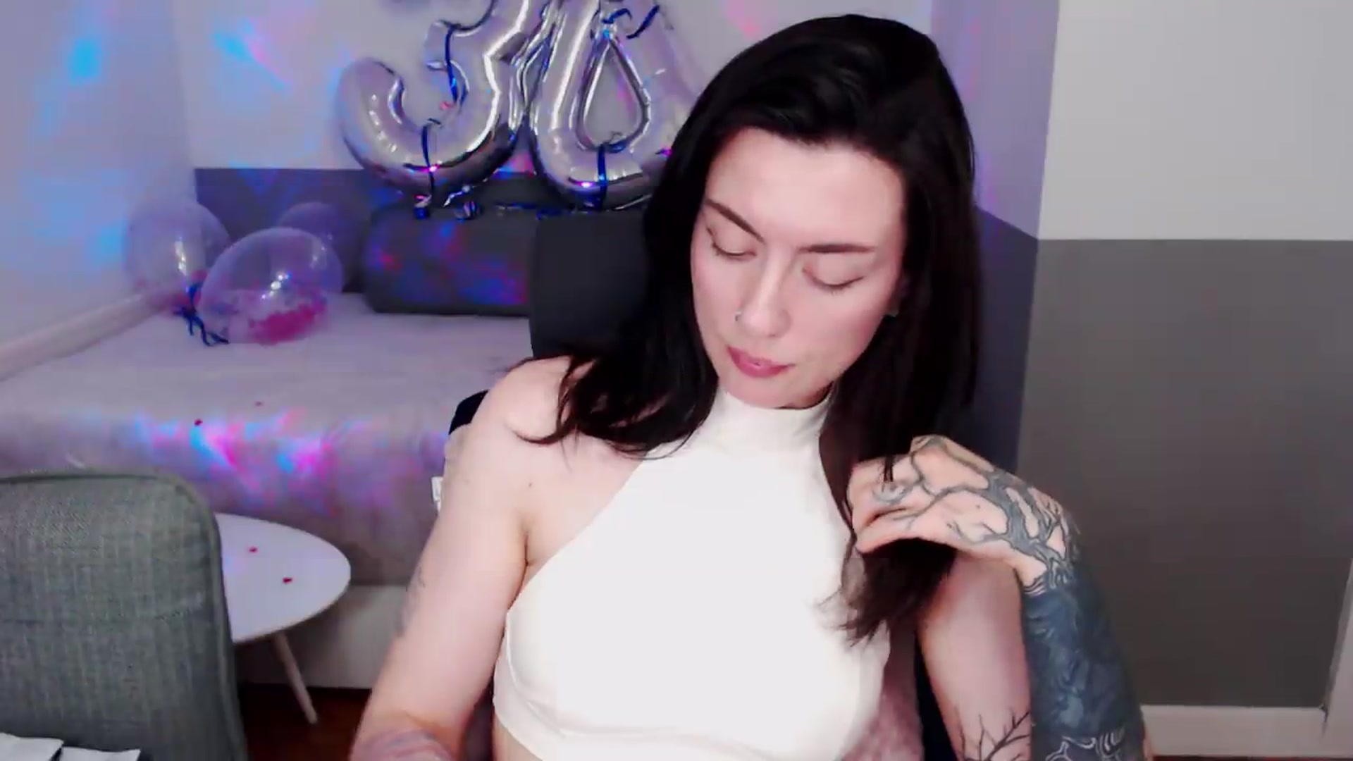 Gallery image thumbnail from HeyAriel's myfreecams stream on, 07/19/2026, 10:29 image 7 of 20