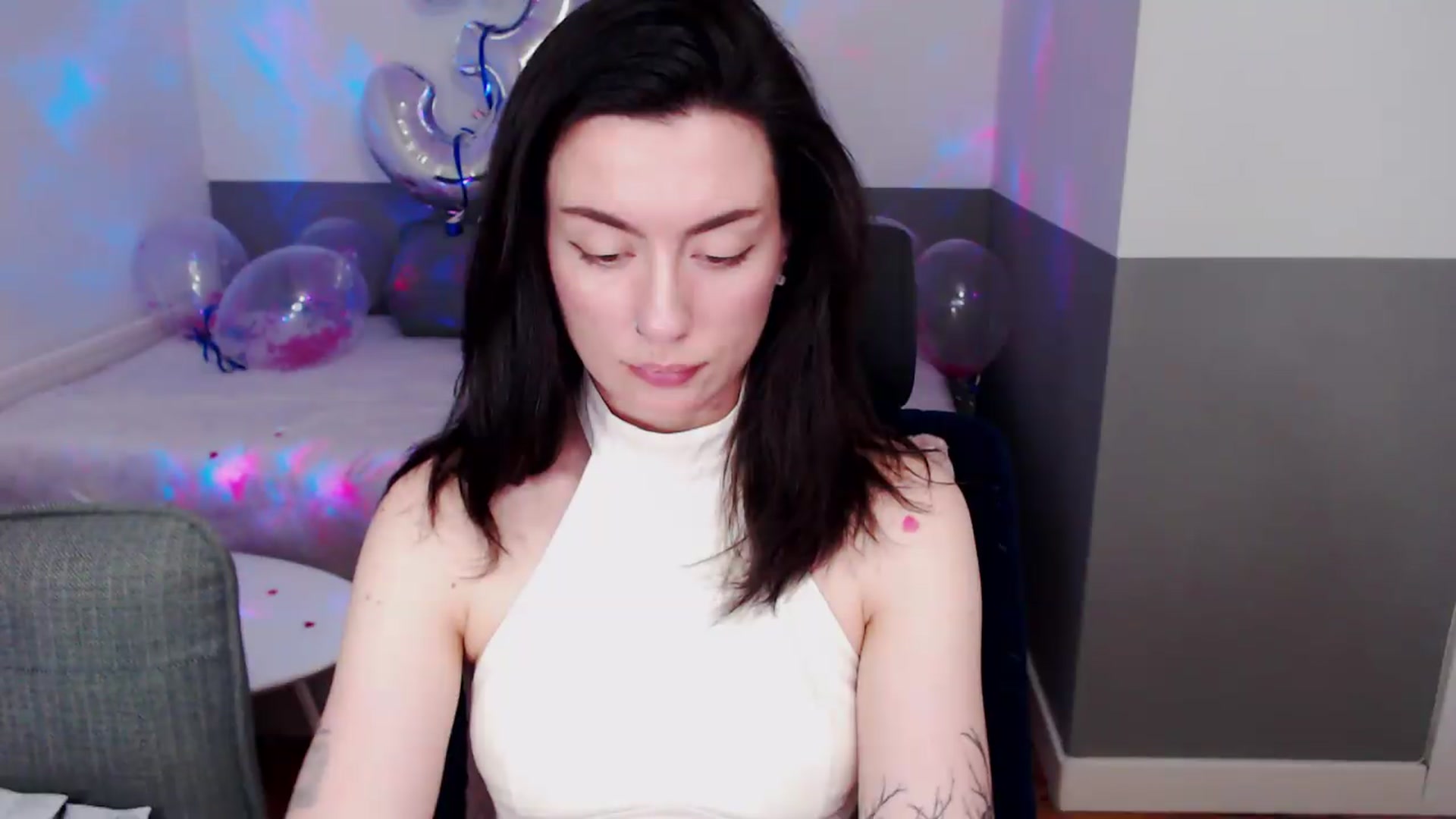 Gallery image thumbnail from HeyAriel's myfreecams stream on, 07/19/2026, 10:29 image 6 of 20