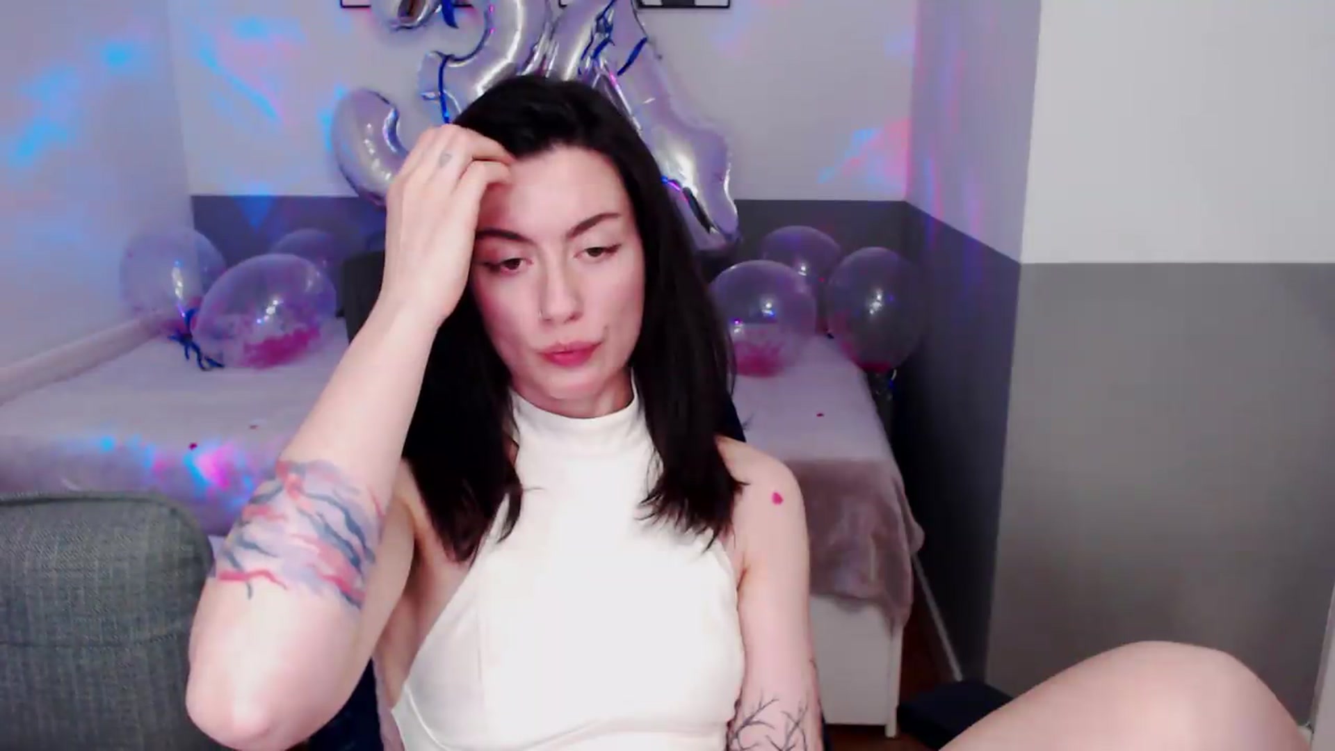 Gallery image thumbnail from HeyAriel's myfreecams stream on, 07/19/2026, 12:02 image 8 of 20