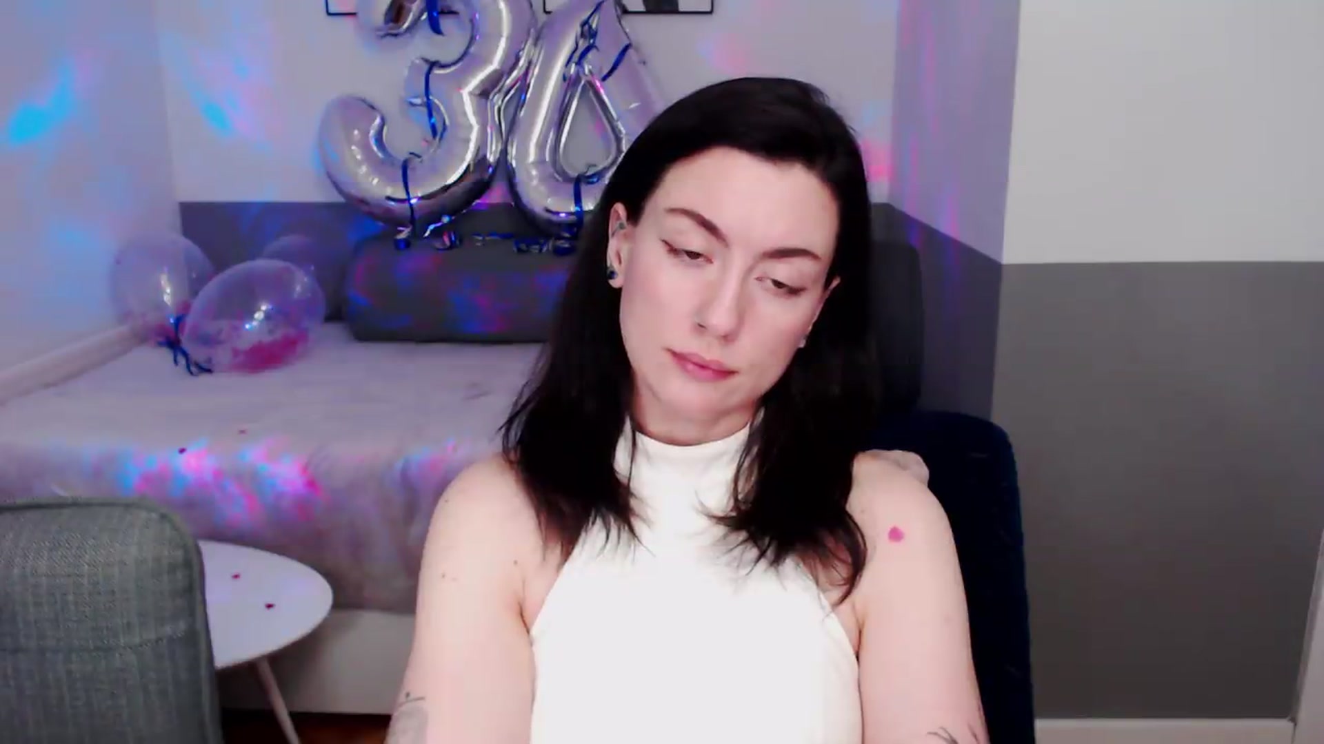 Gallery image thumbnail from HeyAriel's myfreecams stream on, 07/19/2026, 12:02 image 16 of 20