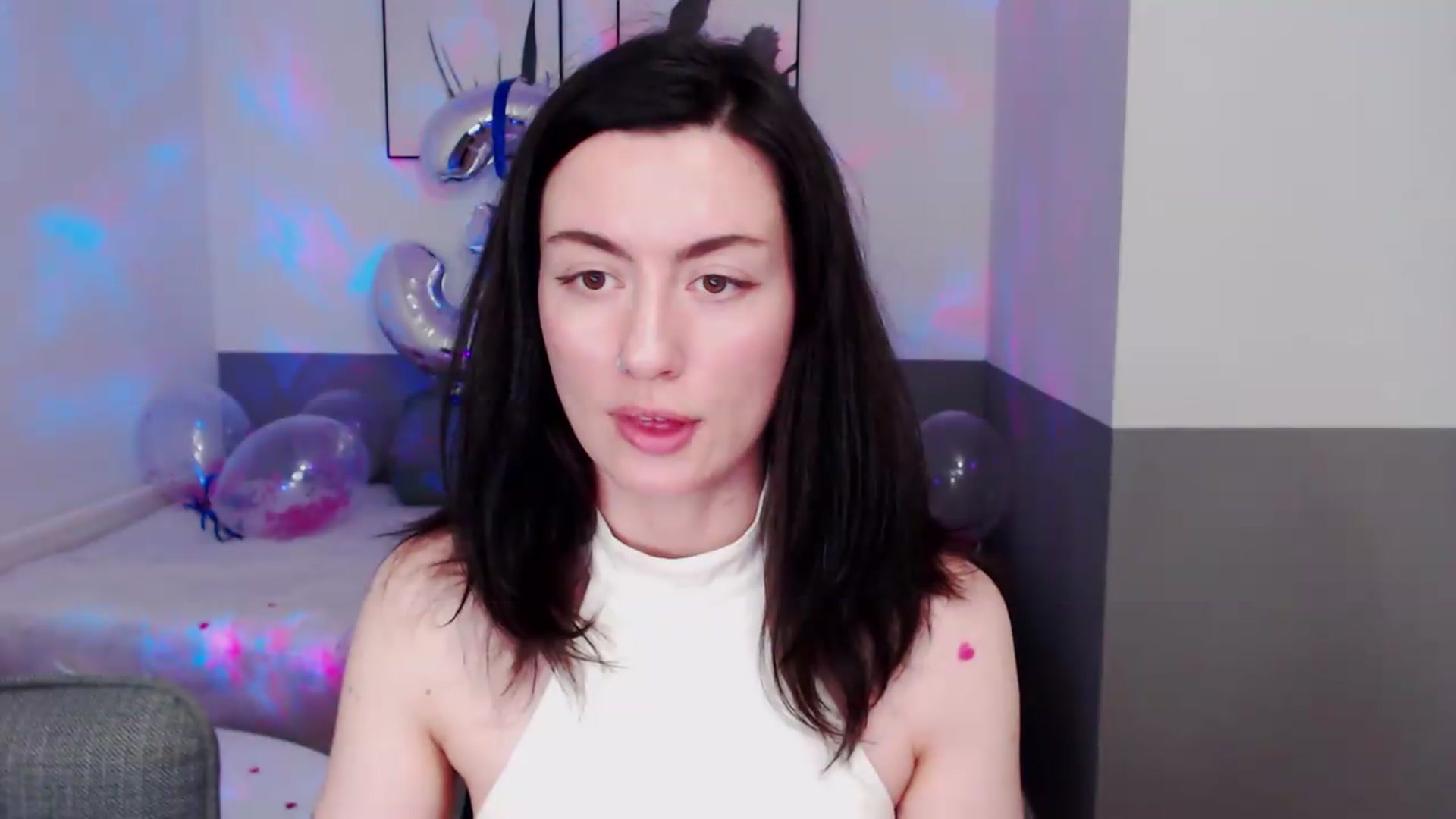 Gallery image thumbnail from HeyAriel's myfreecams stream on, 07/19/2026, 13:07 image 2 of 20