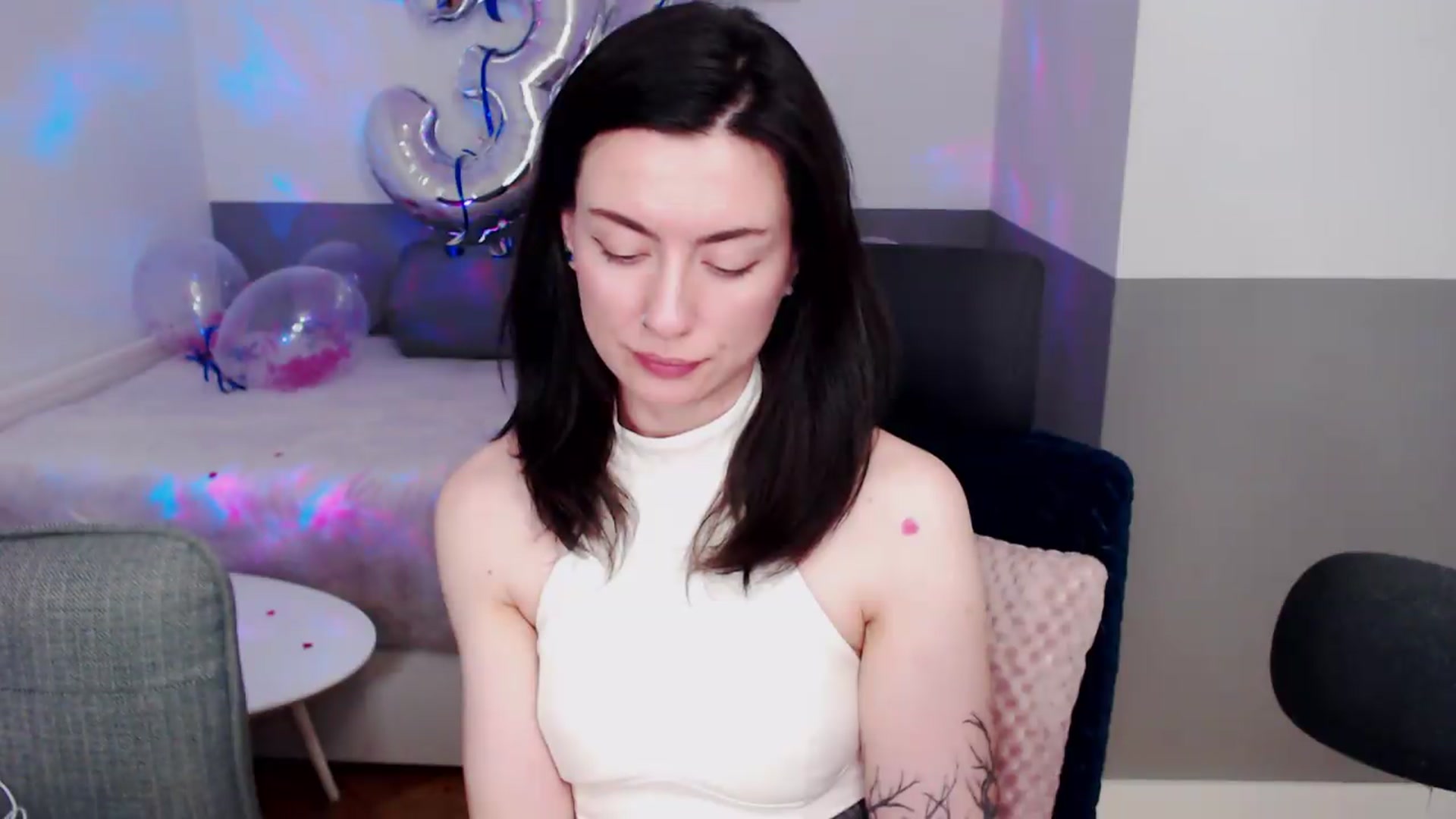 Gallery image thumbnail from HeyAriel's myfreecams stream on, 07/19/2026, 15:14 image 7 of 20
