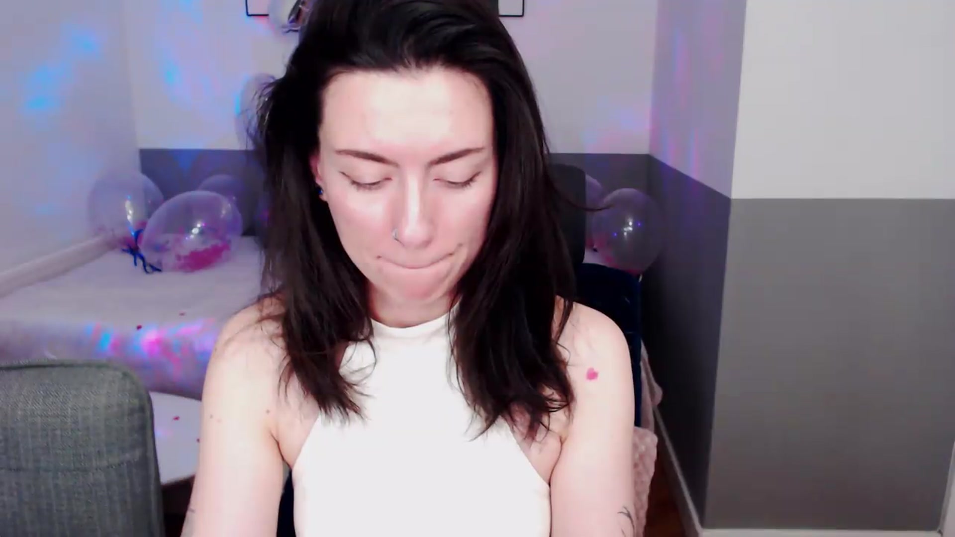 Gallery image thumbnail from HeyAriel's myfreecams stream on, 07/19/2026, 16:12 image 8 of 20