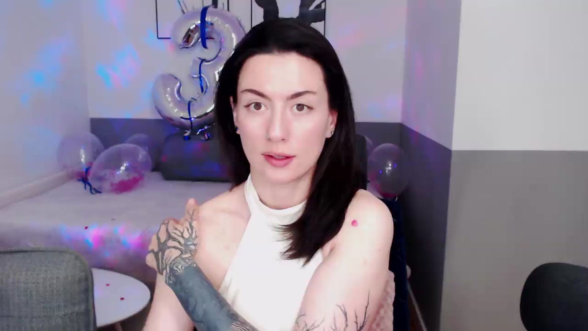 Gallery image thumbnail from HeyAriel's myfreecams stream on, 07/19/2026, 16:12 image 1 of 20