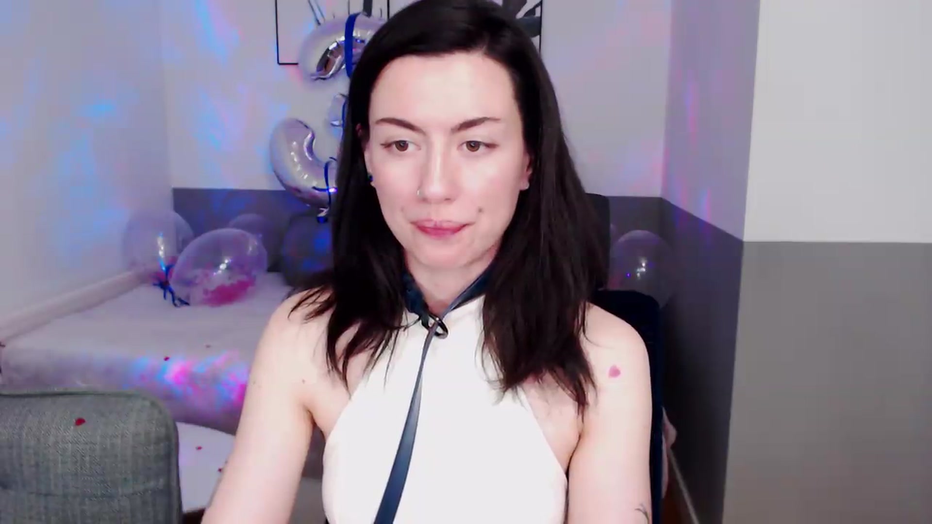 Gallery image thumbnail from HeyAriel's myfreecams stream on, 07/19/2026, 16:44 image 18 of 20