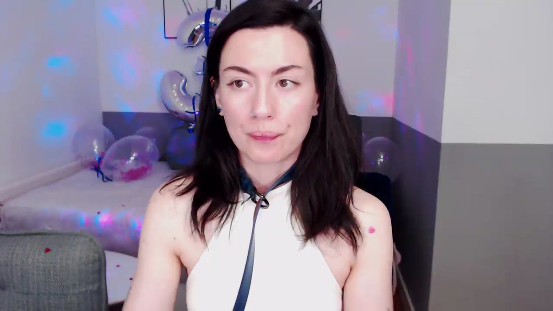 Gallery image thumbnail from HeyAriel's myfreecams stream on, 07/19/2026, 16:44 image 17 of 20