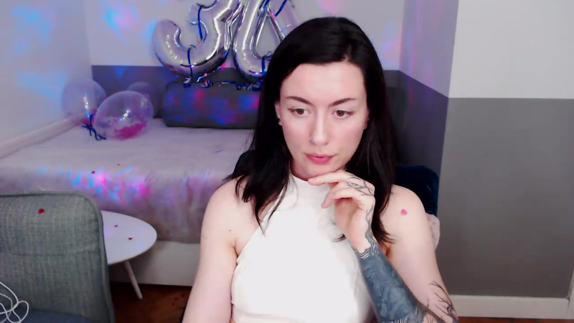 Gallery image thumbnail from HeyAriel's myfreecams stream on, 07/19/2026, 19:32 image 2 of 20