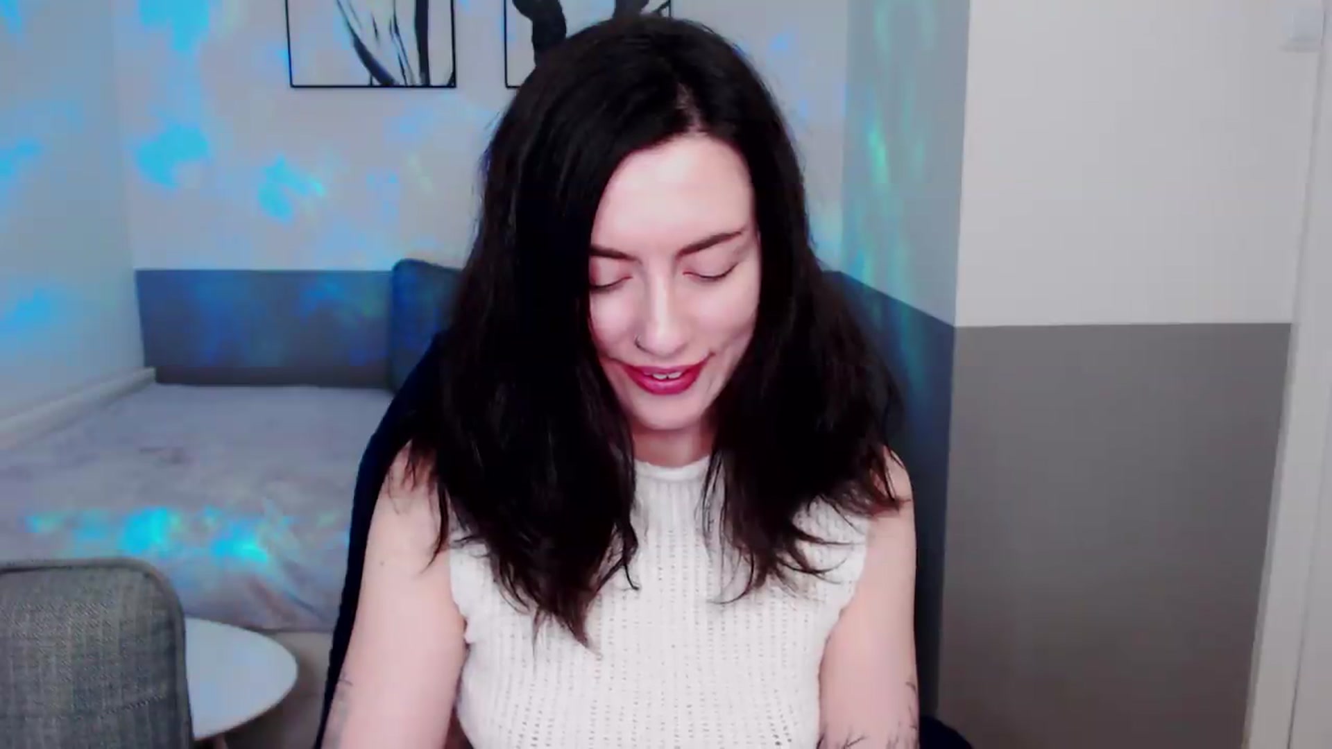 Gallery image thumbnail from HeyAriel's myfreecams stream on, 07/28/2026, 21:03 image 4 of 20