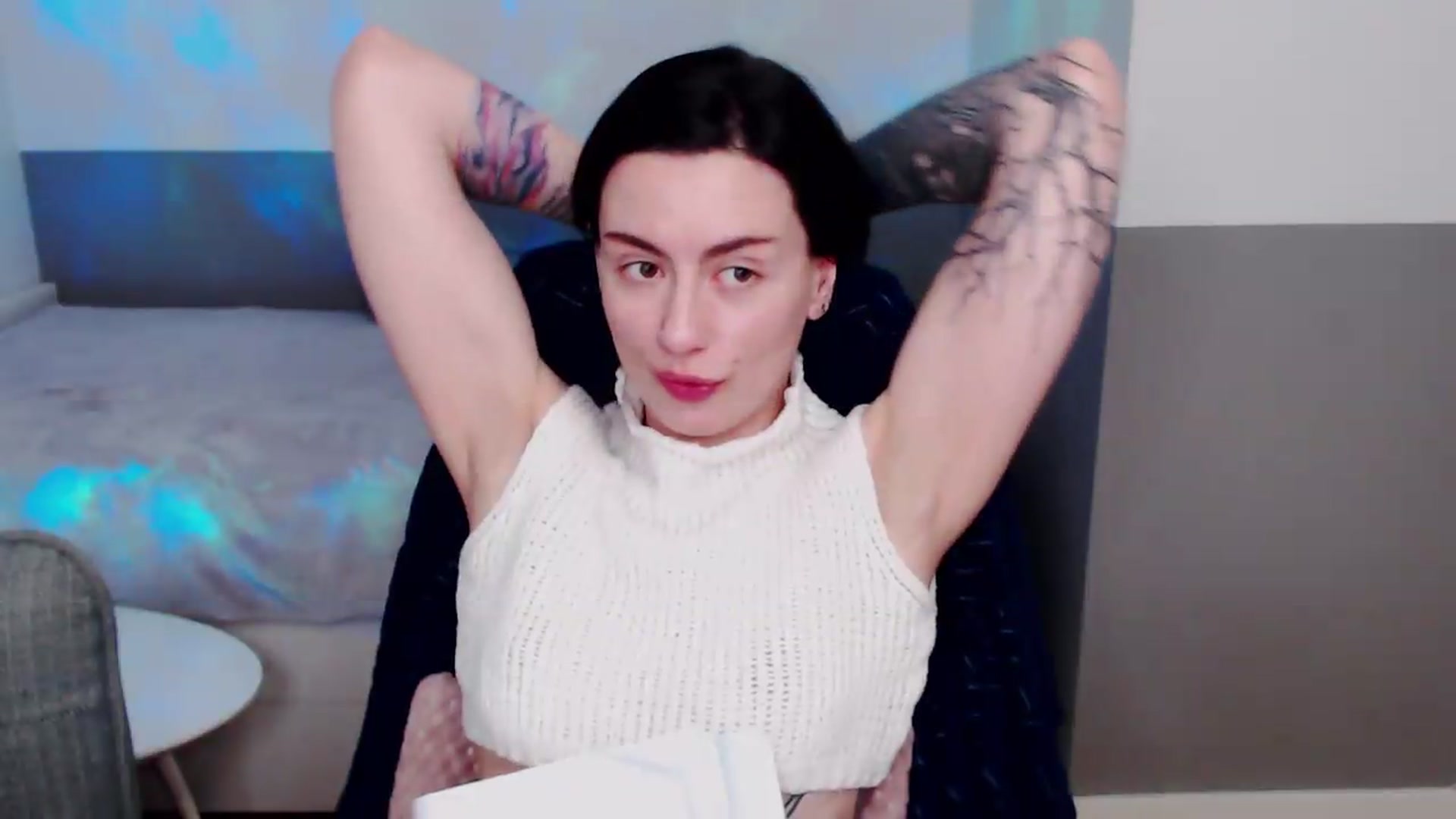 Gallery image thumbnail from HeyAriel's myfreecams stream on, 07/28/2026, 21:03 image 7 of 20