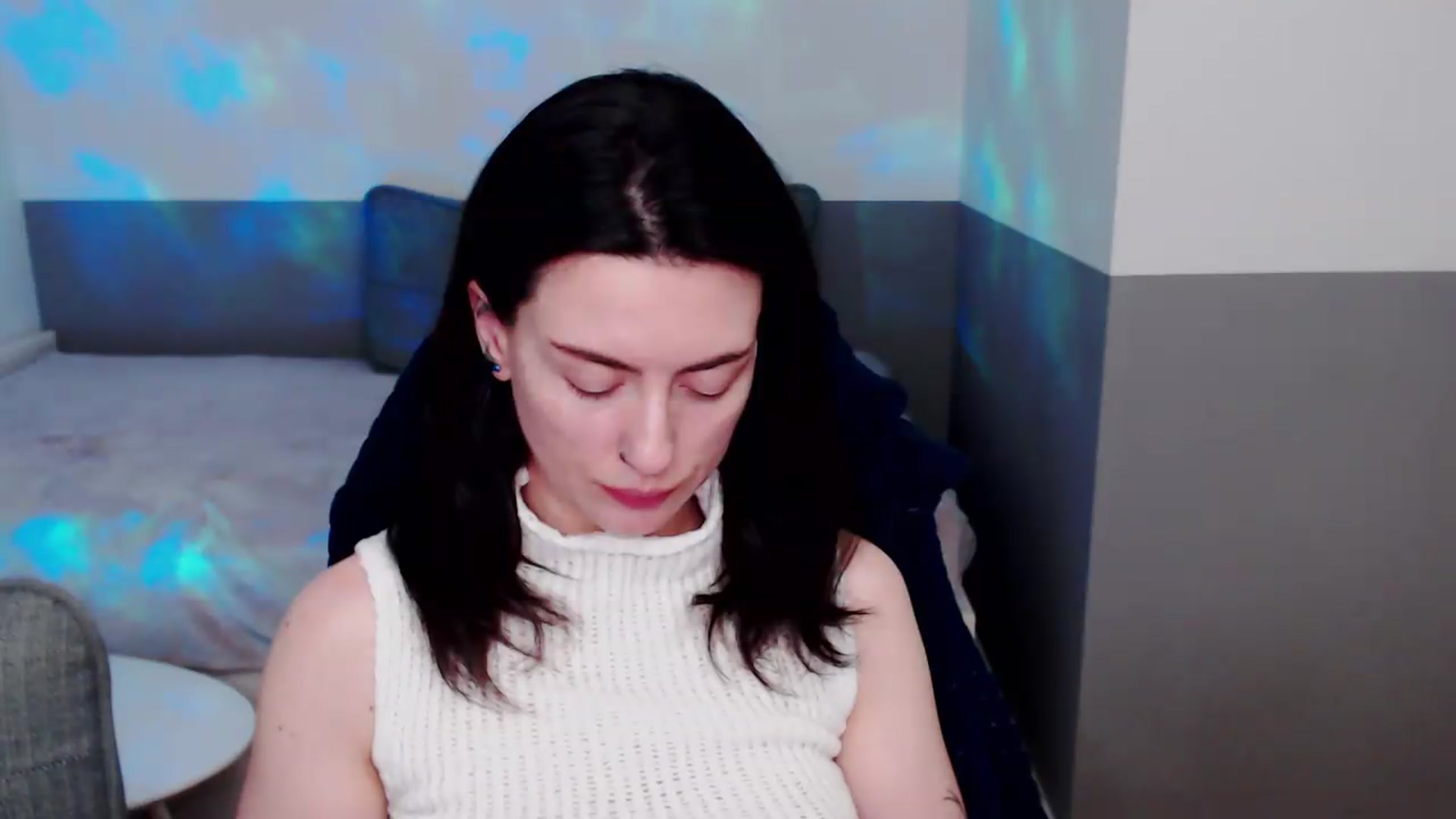 Gallery image thumbnail from HeyAriel's myfreecams stream on, 07/28/2026, 21:03 image 13 of 20