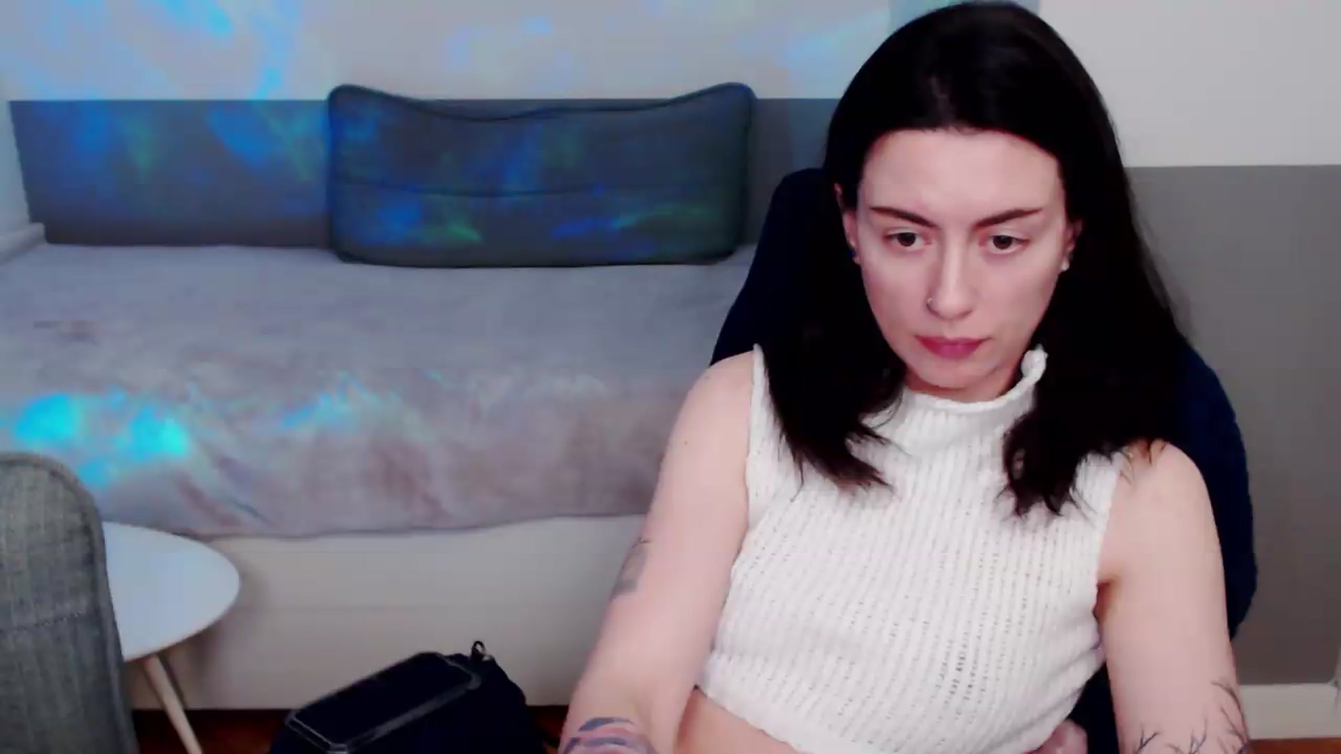 Gallery image thumbnail from HeyAriel's myfreecams stream on, 07/28/2026, 21:03 image 17 of 20