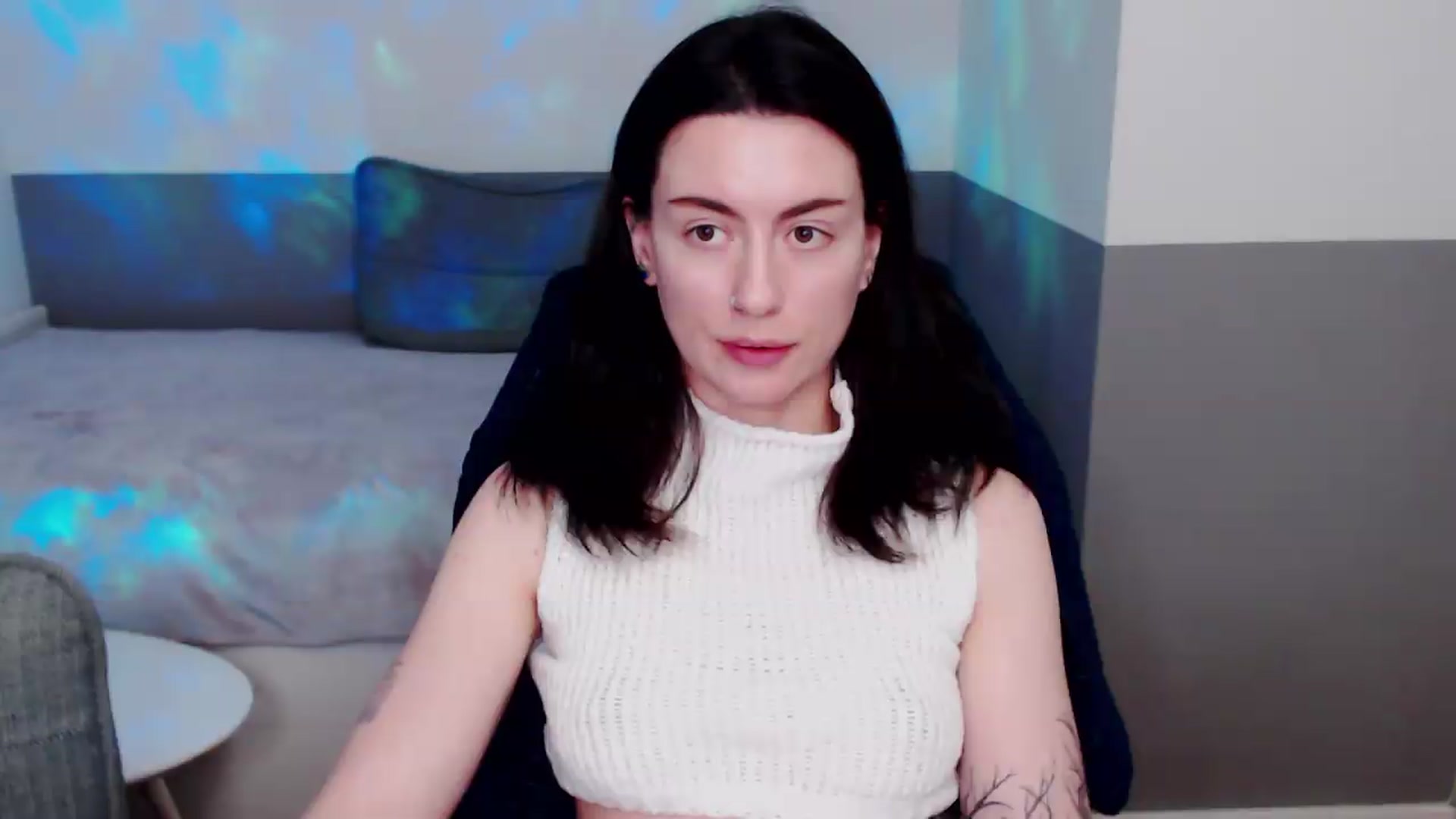 Gallery image thumbnail from HeyAriel's myfreecams stream on, 07/28/2026, 21:03 image 18 of 20