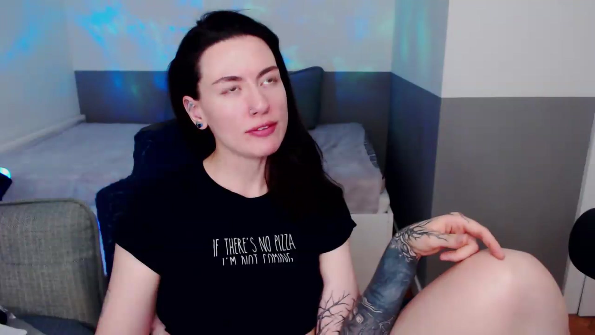 Gallery image thumbnail from HeyAriel's myfreecams stream on, 08/11/2026, 21:46 image 2 of 20