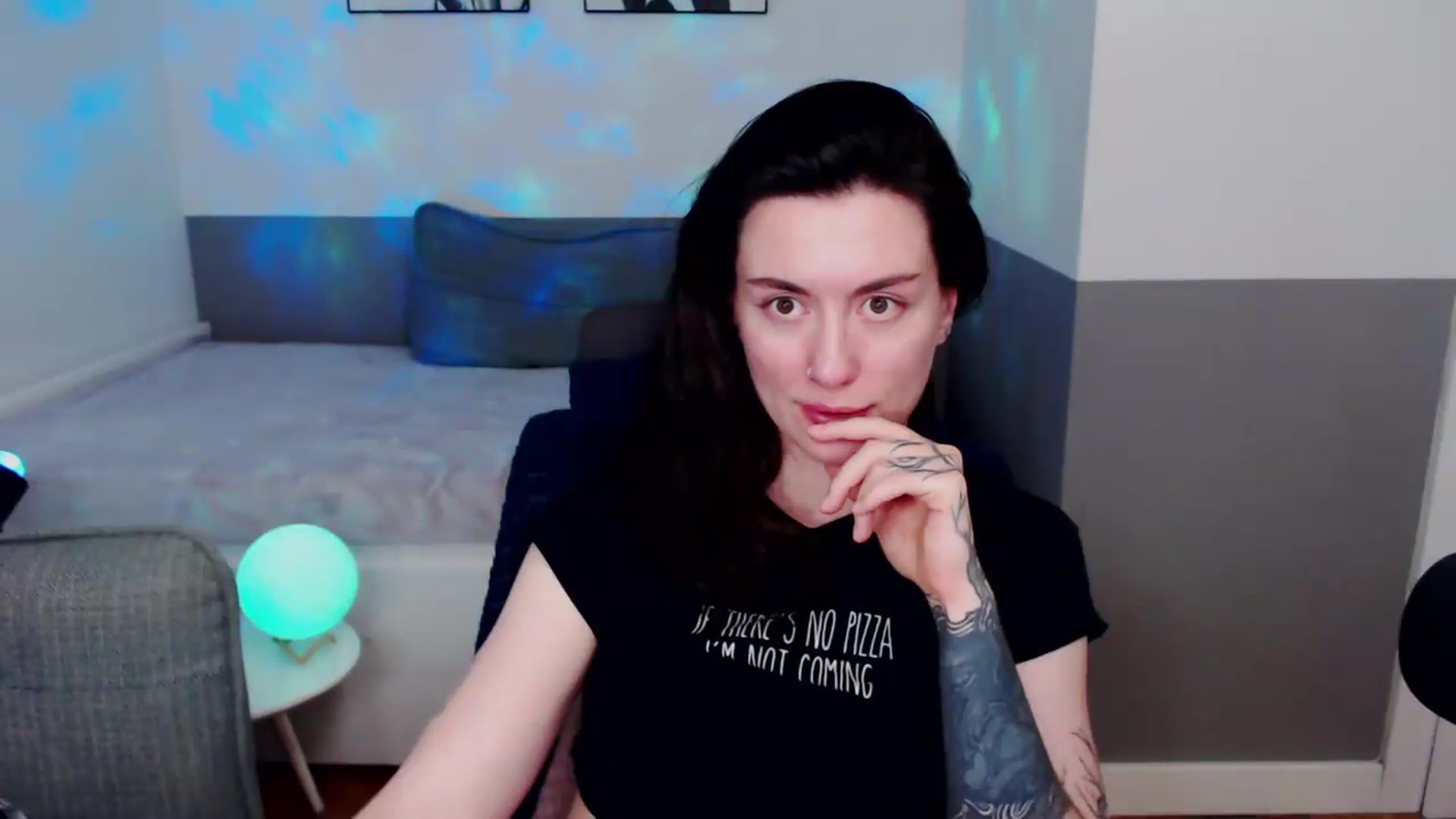 Gallery image thumbnail from HeyAriel's myfreecams stream on, 08/11/2026, 21:46 image 10 of 20