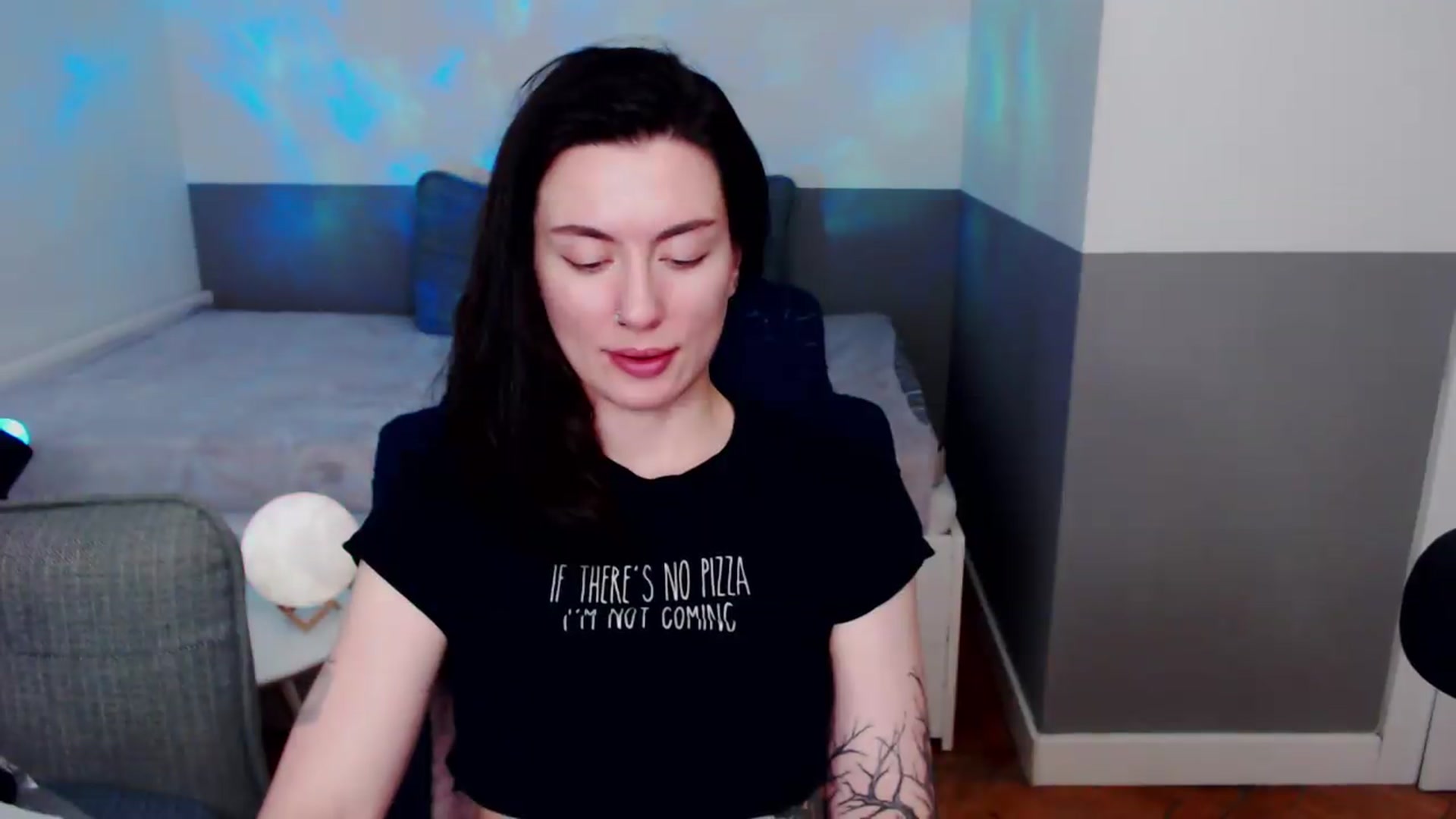 Gallery image thumbnail from HeyAriel's myfreecams stream on, 08/11/2026, 21:46 image 16 of 20