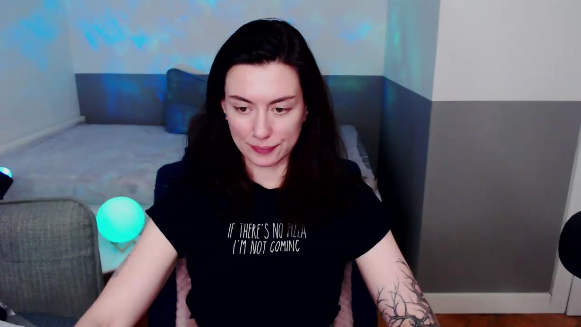 Gallery image thumbnail from HeyAriel's myfreecams stream on, 08/11/2026, 21:46 image 15 of 20