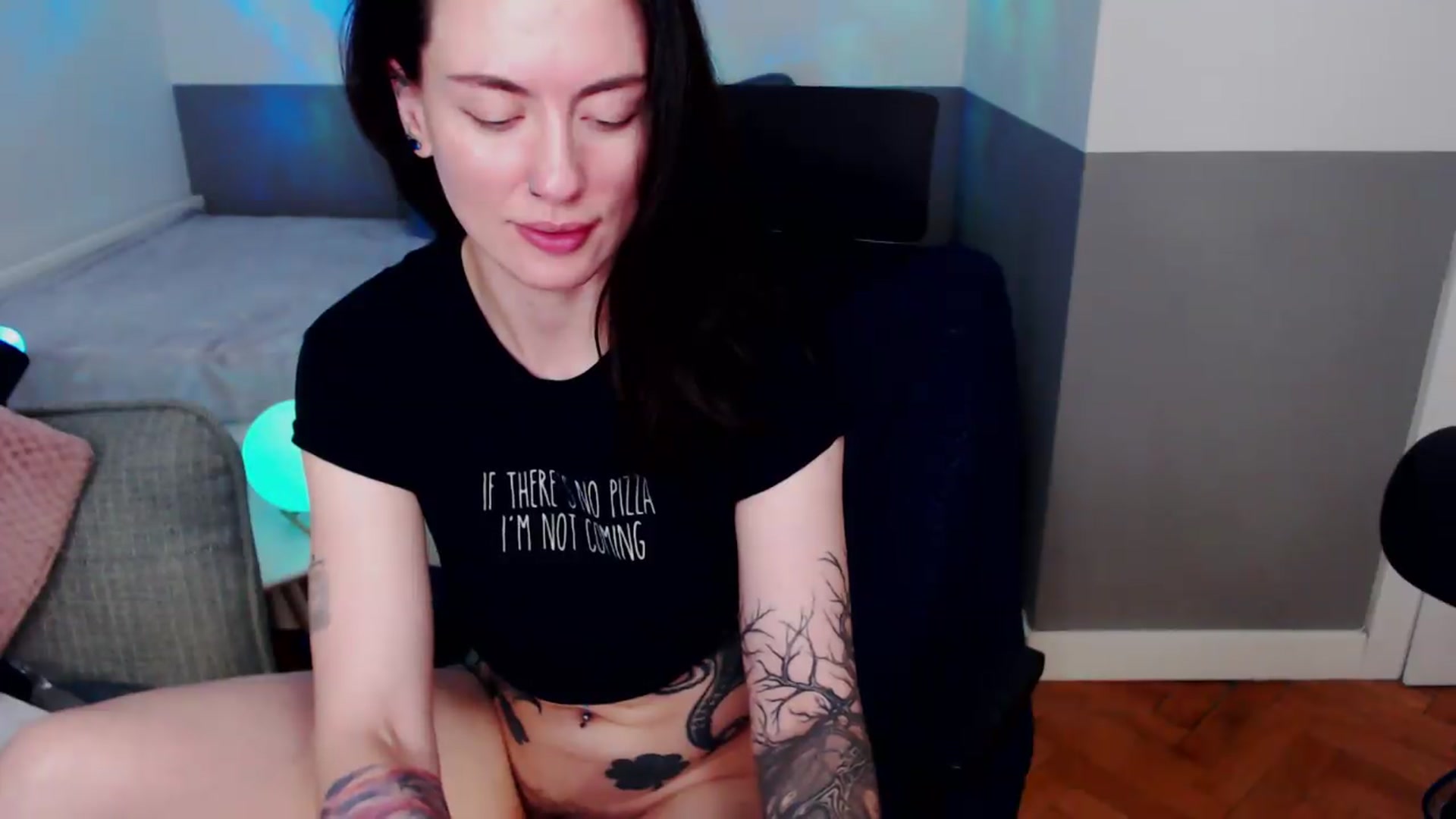 Gallery image thumbnail from HeyAriel's myfreecams stream on, 08/11/2026, 23:12 image 11 of 20