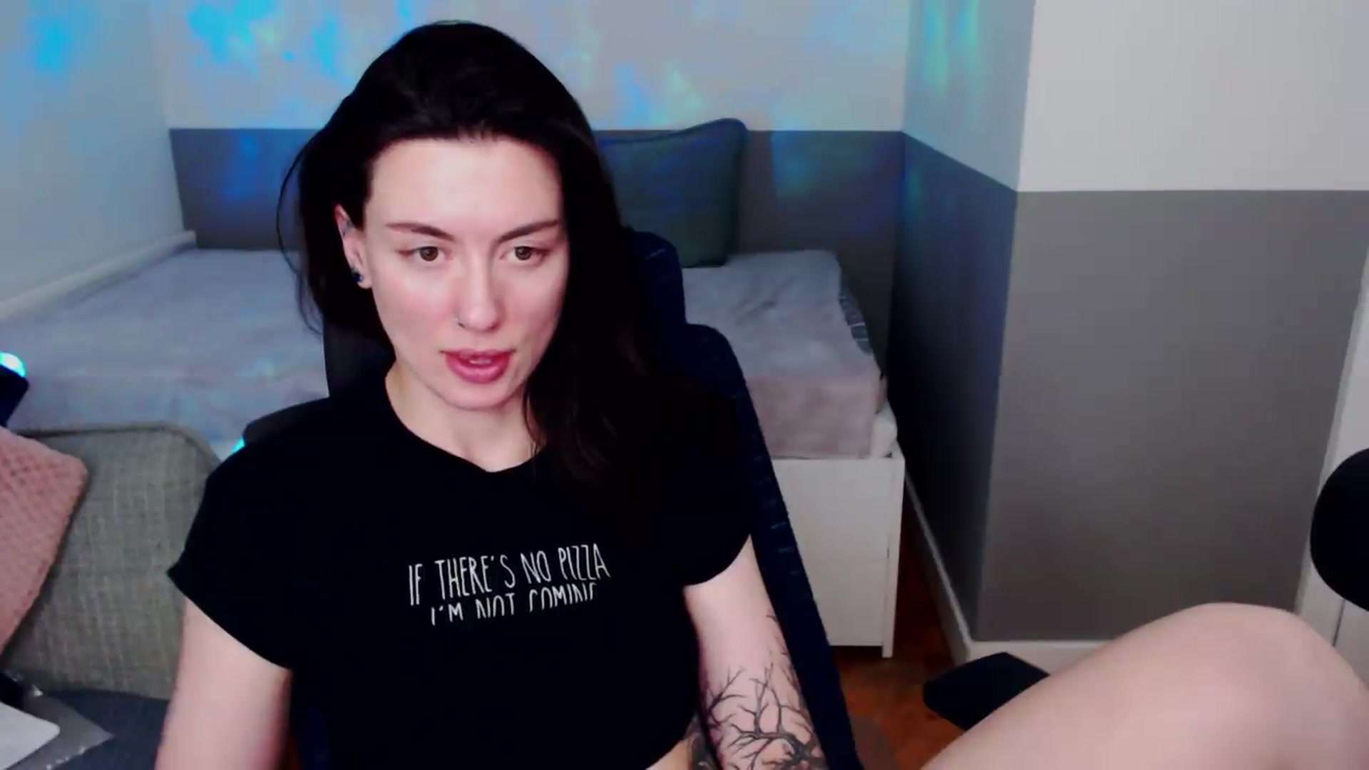 Gallery image thumbnail from HeyAriel's myfreecams stream on, 08/11/2026, 23:12 image 3 of 20