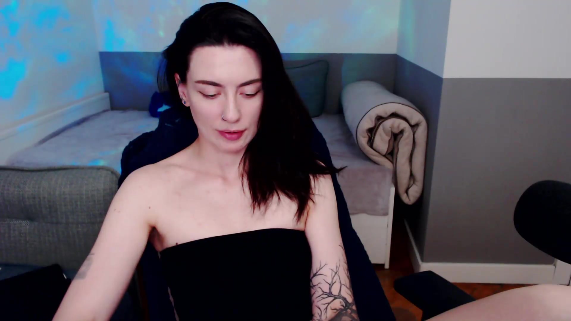 Gallery image thumbnail from HeyAriel's myfreecams stream on, 08/23/2026, 20:44 image 19 of 20