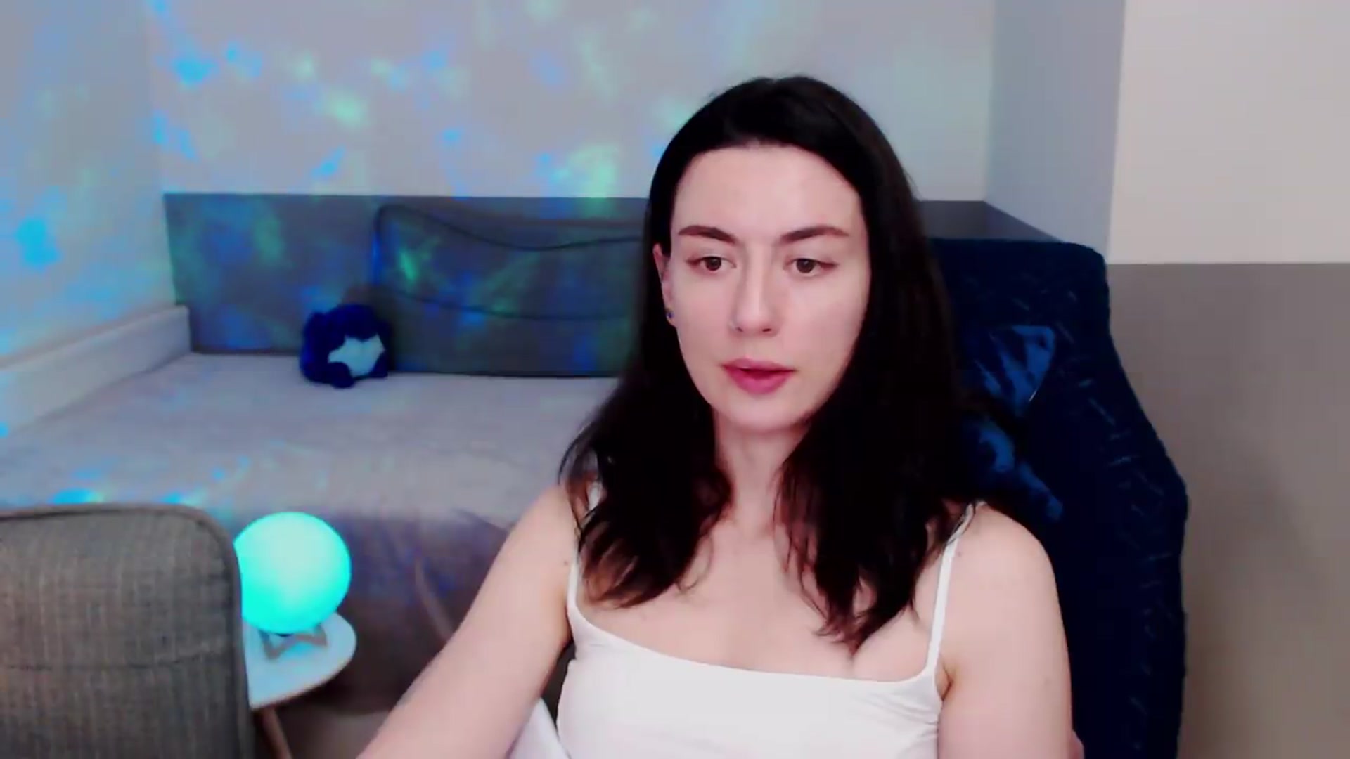 Gallery image thumbnail from HeyAriel's myfreecams stream on, 08/25/2026, 23:06 image 17 of 20