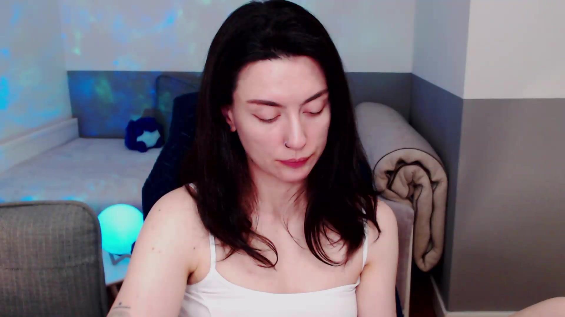 Gallery image thumbnail from HeyAriel's myfreecams stream on, 08/26/2026, 03:02 image 9 of 20