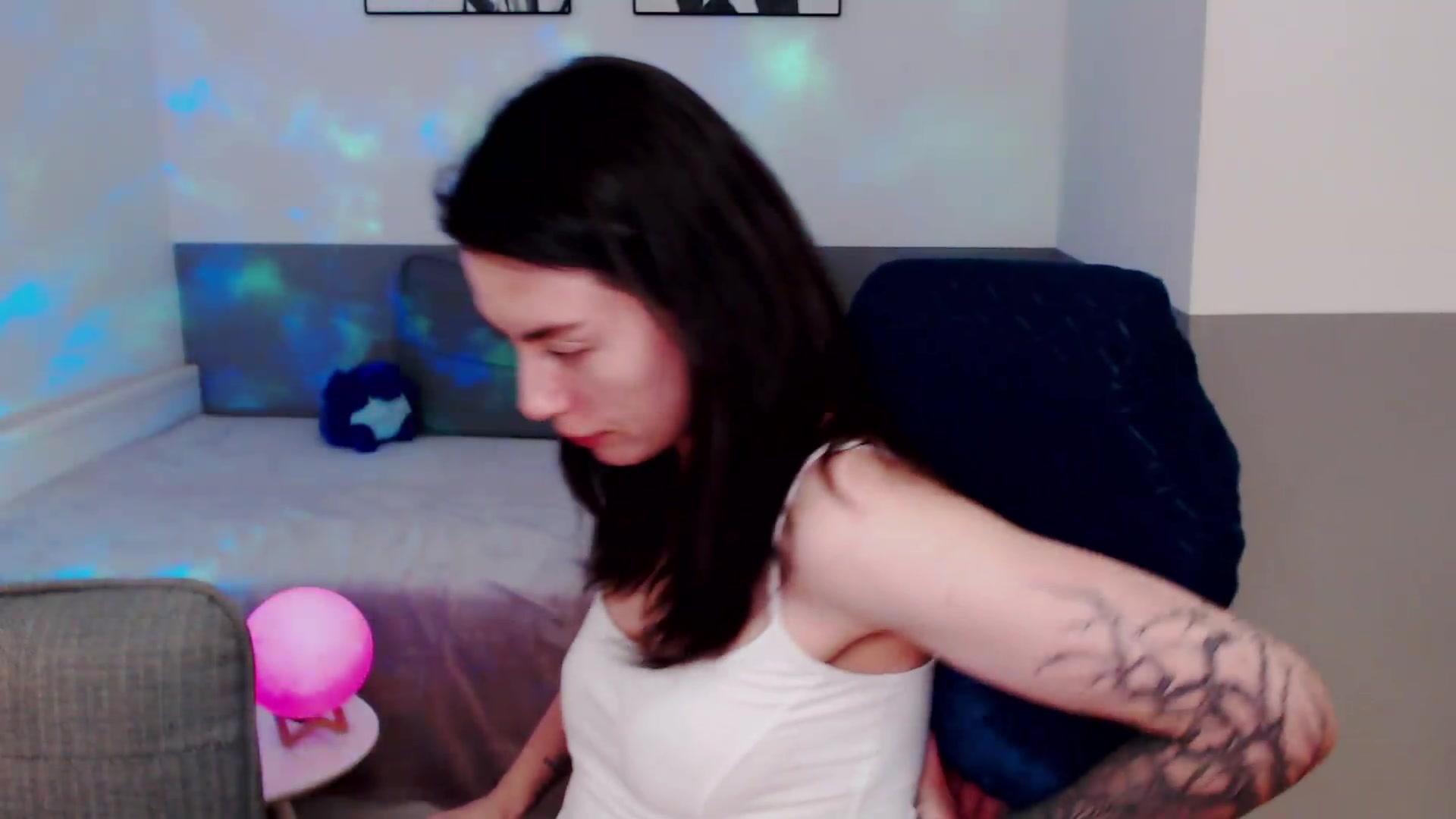 Gallery image thumbnail from HeyAriel's myfreecams stream on, 08/26/2026, 03:02 image 11 of 20