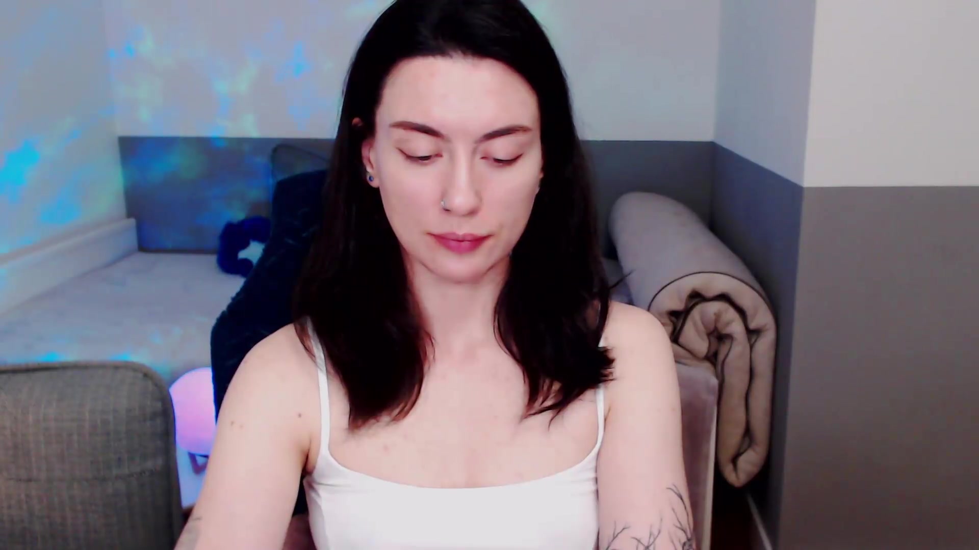Gallery image thumbnail from HeyAriel's myfreecams stream on, 08/26/2026, 03:02 image 5 of 20