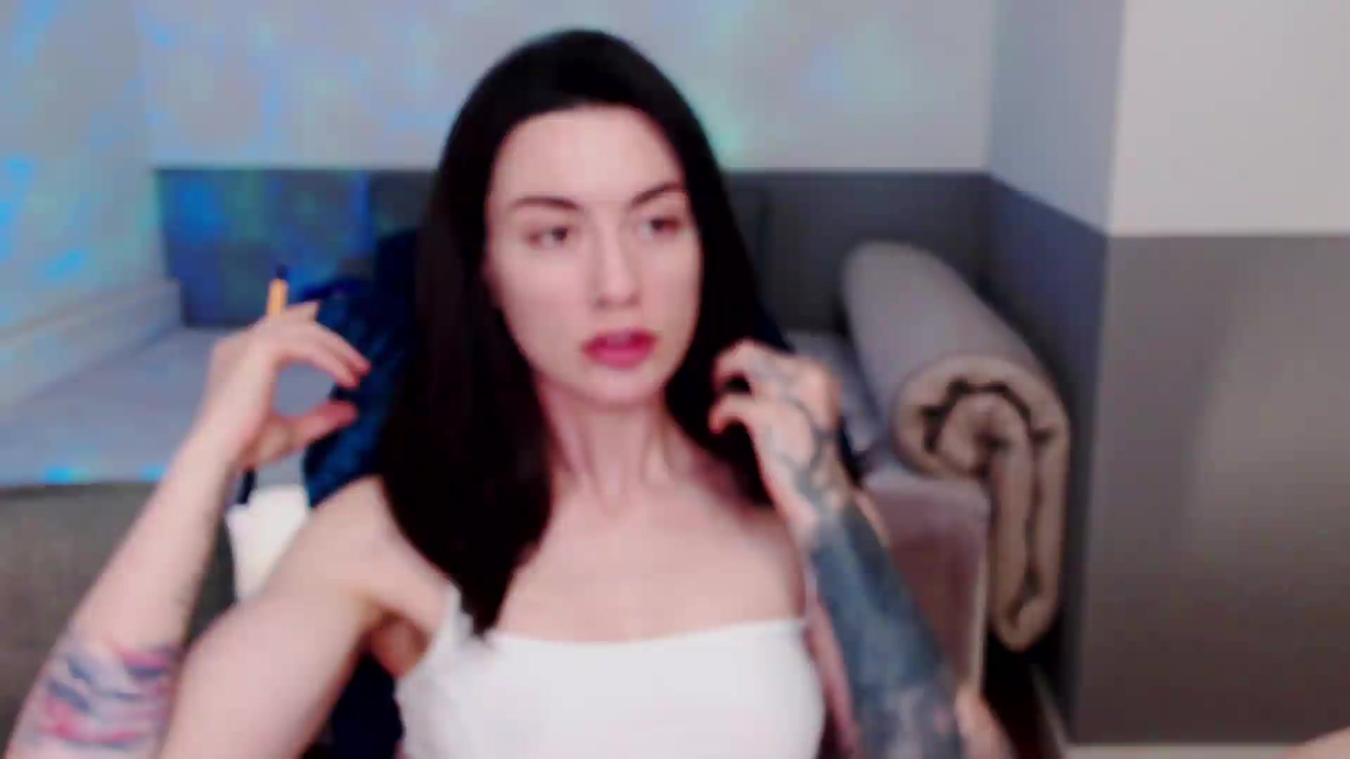 Gallery image thumbnail from HeyAriel's myfreecams stream on, 08/26/2026, 03:02 image 6 of 20