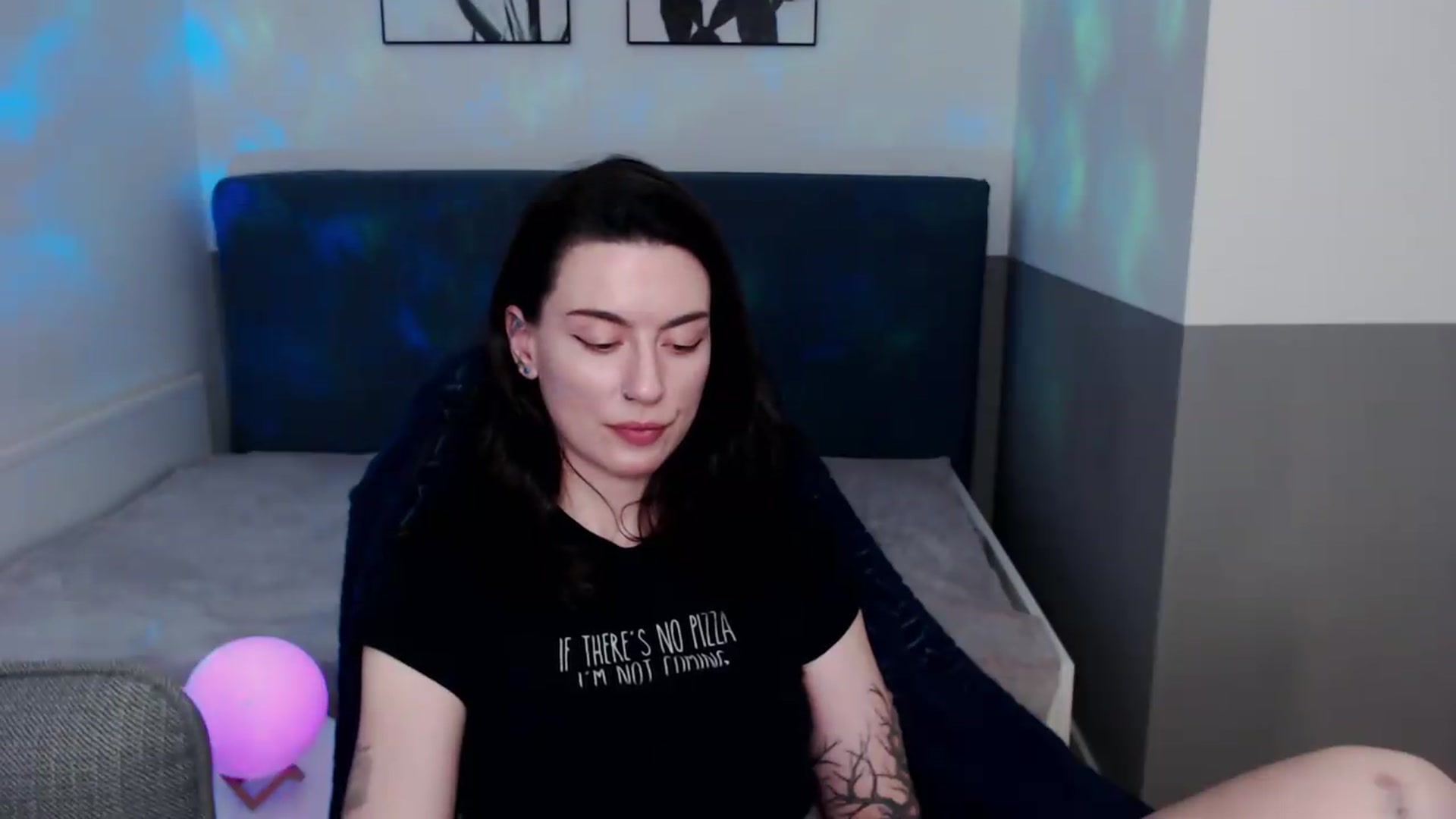 Gallery image thumbnail from HeyAriel's myfreecams stream on, 09/01/2026, 24:25 image 20 of 20