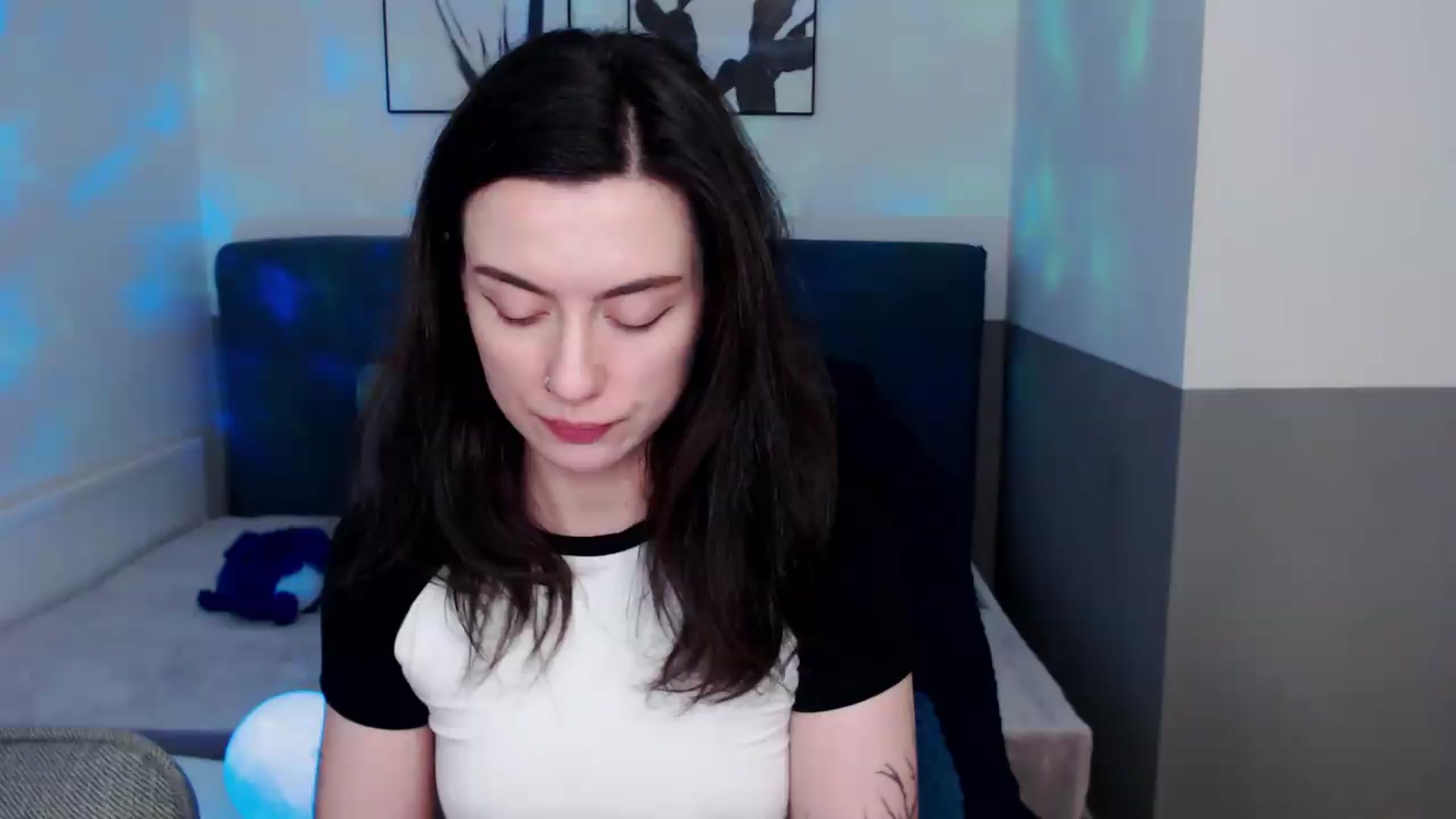 Gallery image thumbnail from HeyAriel's myfreecams stream on, 09/10/2026, 16:47 image 1 of 20
