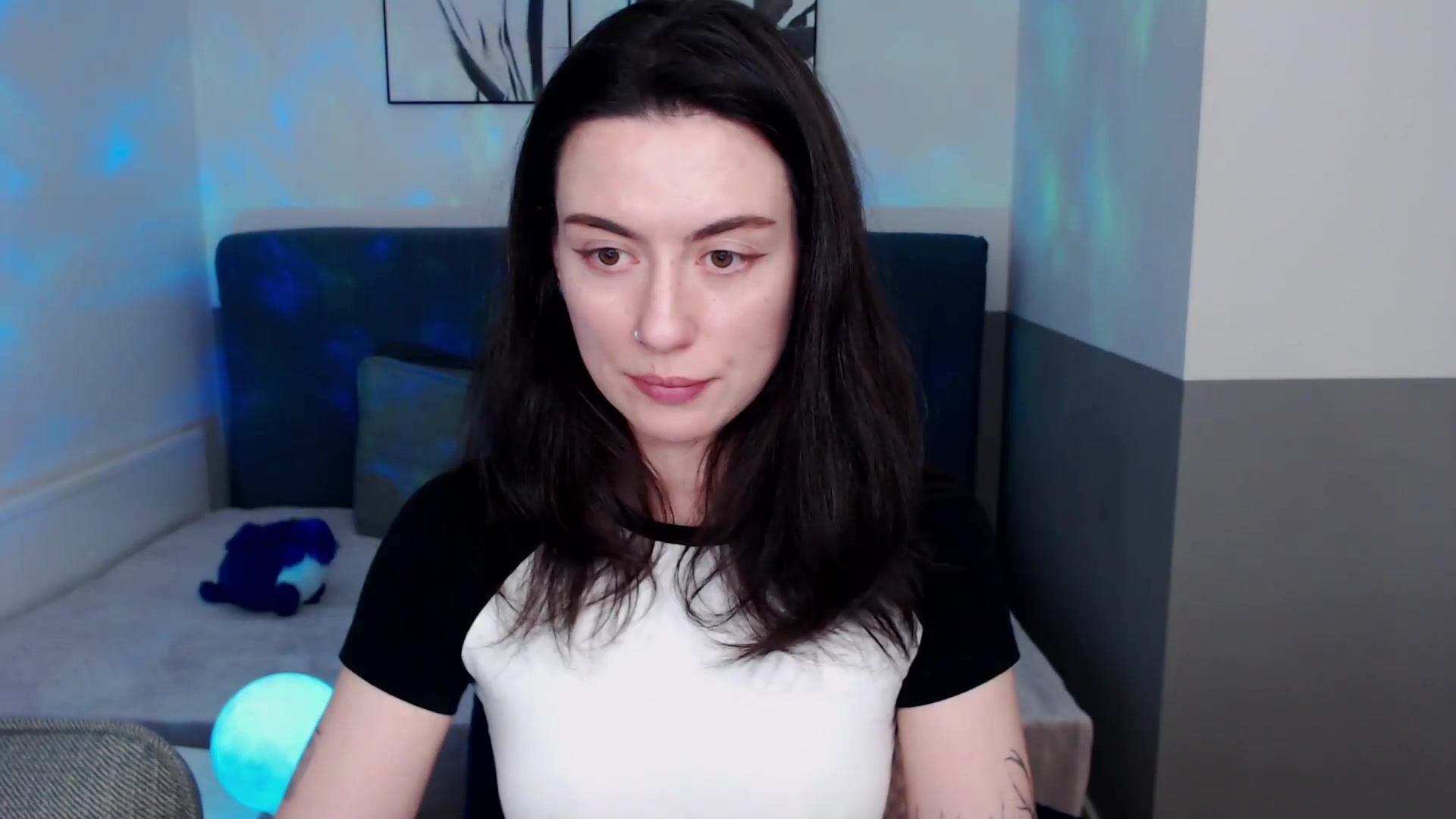 Gallery image thumbnail from HeyAriel's myfreecams stream on, 09/10/2026, 16:47 image 14 of 20