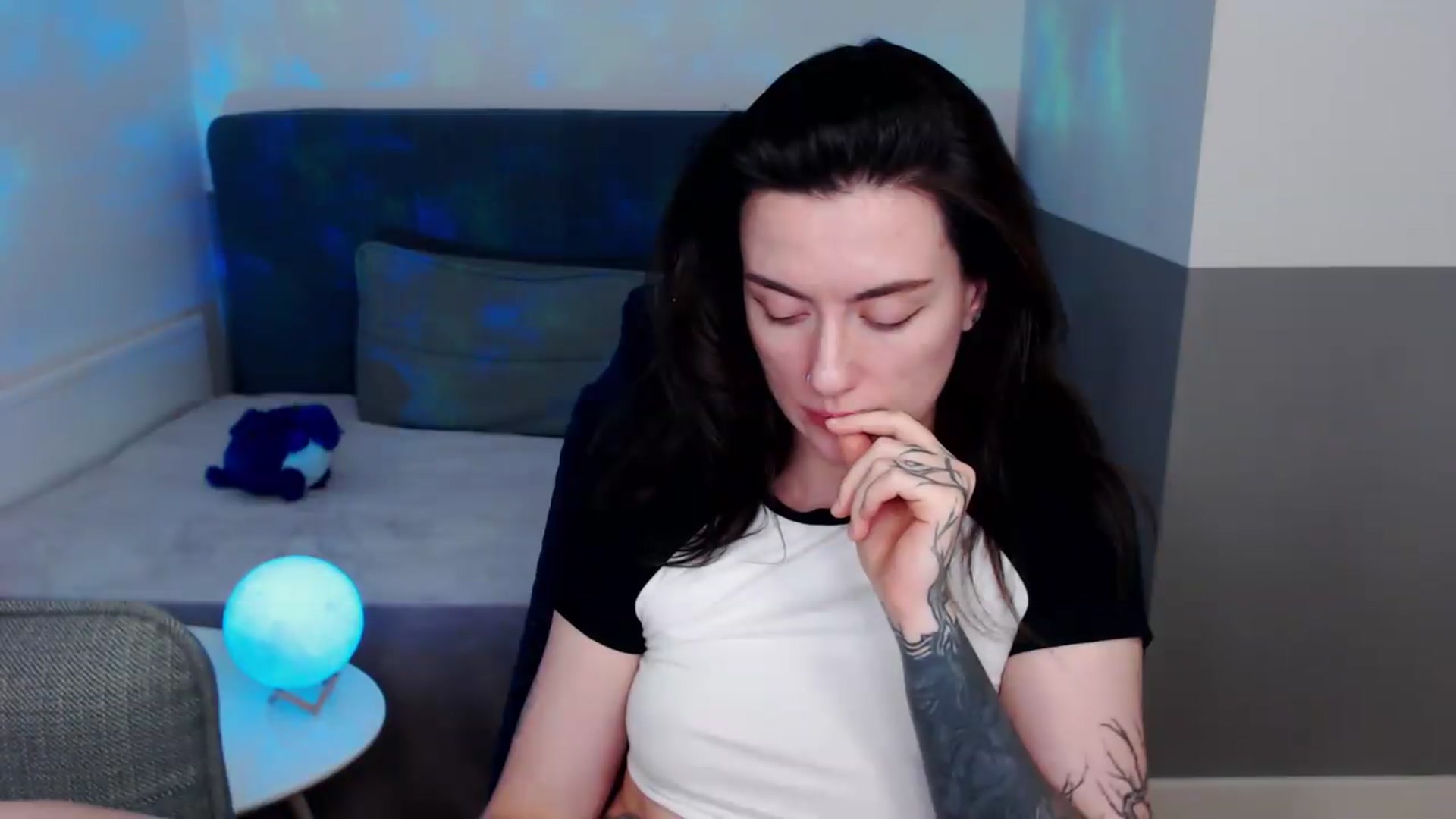 Gallery image thumbnail from HeyAriel's myfreecams stream on, 09/10/2026, 18:55 image 12 of 20