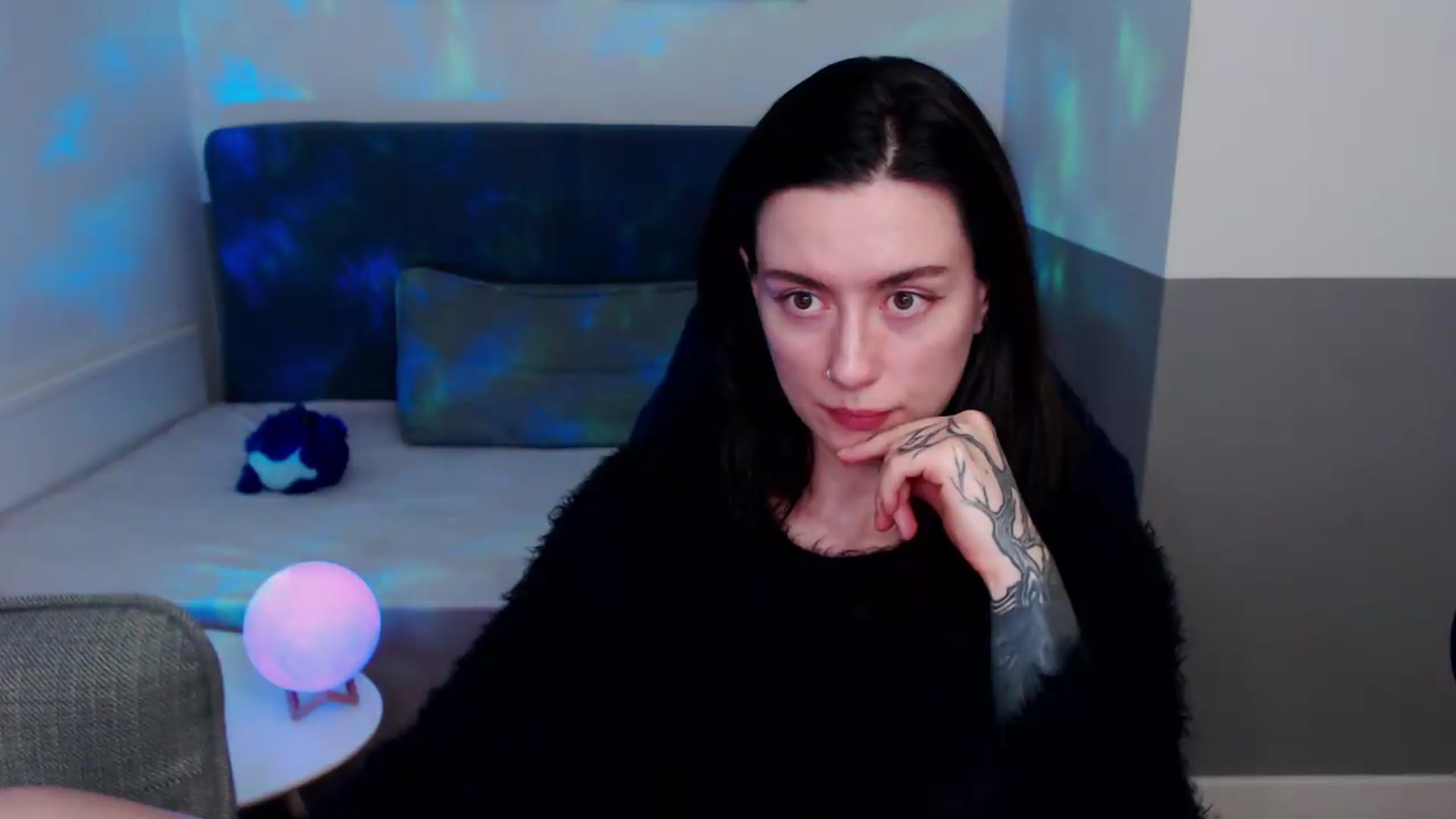 Gallery image thumbnail from HeyAriel's myfreecams stream on, 09/11/2026, 16:49 image 11 of 20