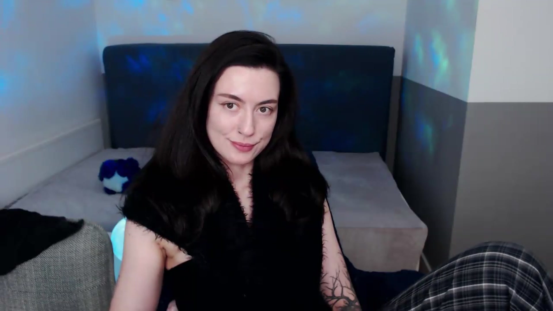 Gallery image thumbnail from HeyAriel's myfreecams stream on, 09/12/2026, 17:26 image 19 of 20